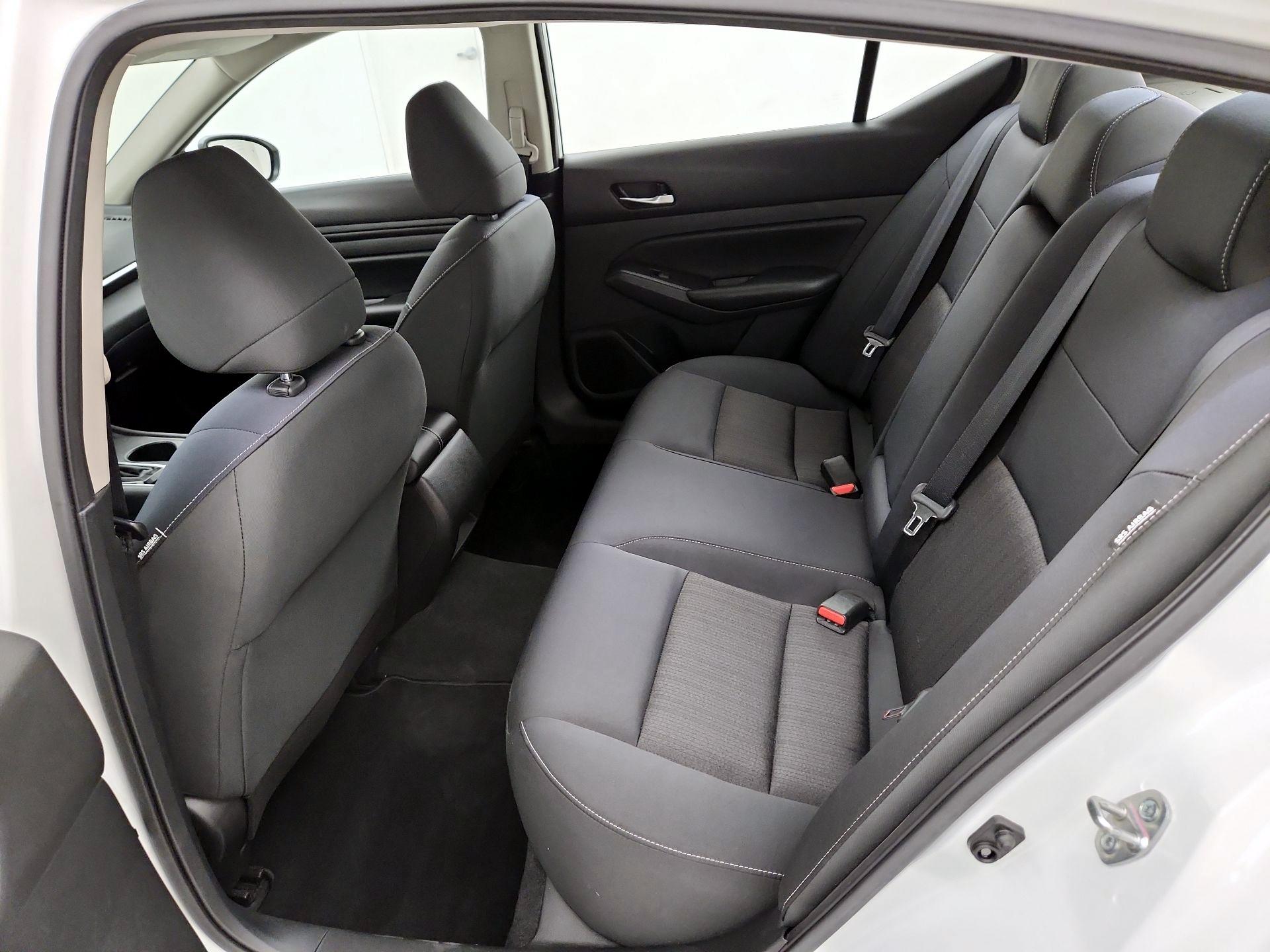 Thumbnail: 2021 Nissan Altima - 19