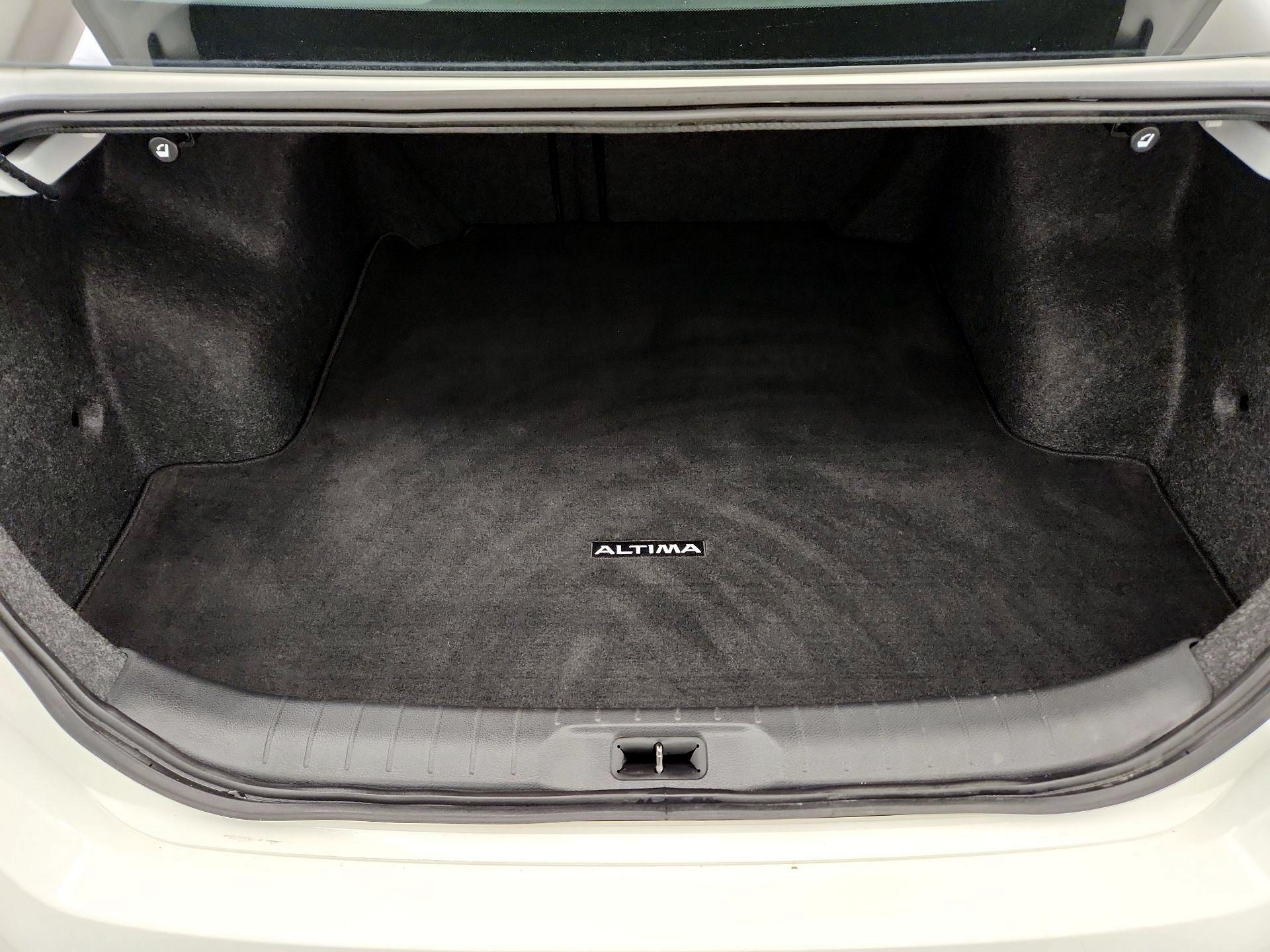 Thumbnail: 2021 Nissan Altima - 20