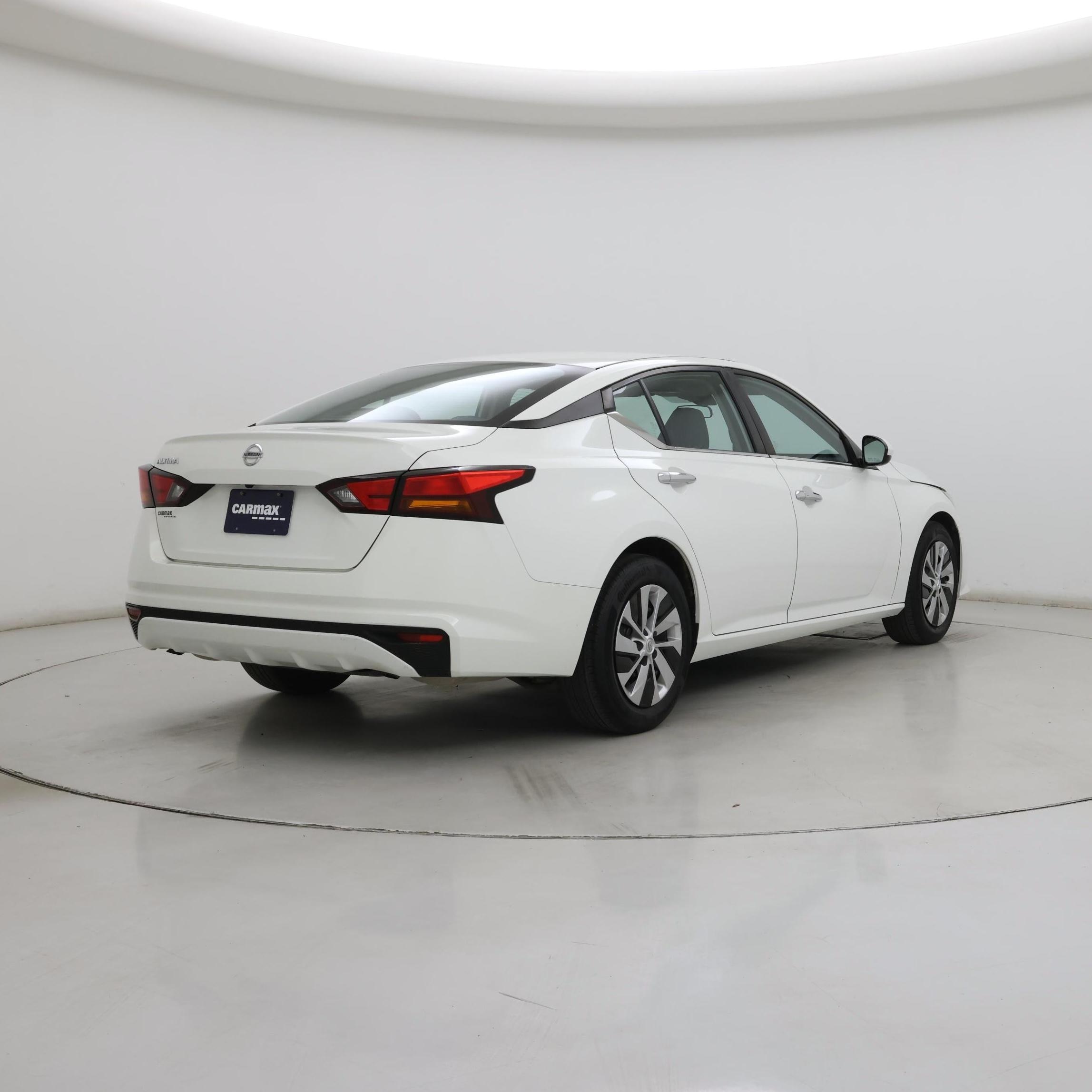 Thumbnail: 2021 Nissan Altima - 8