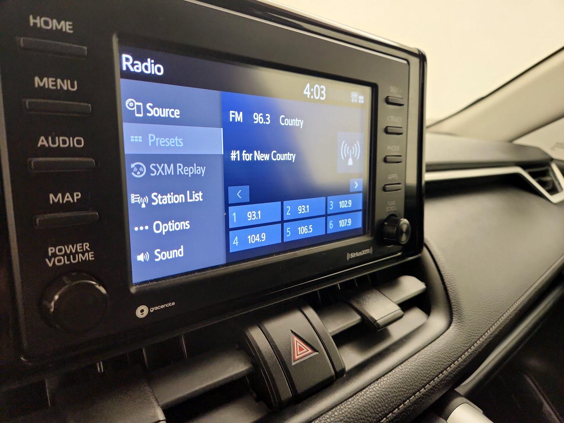 Thumbnail: 2021 Toyota RAV4 - 15