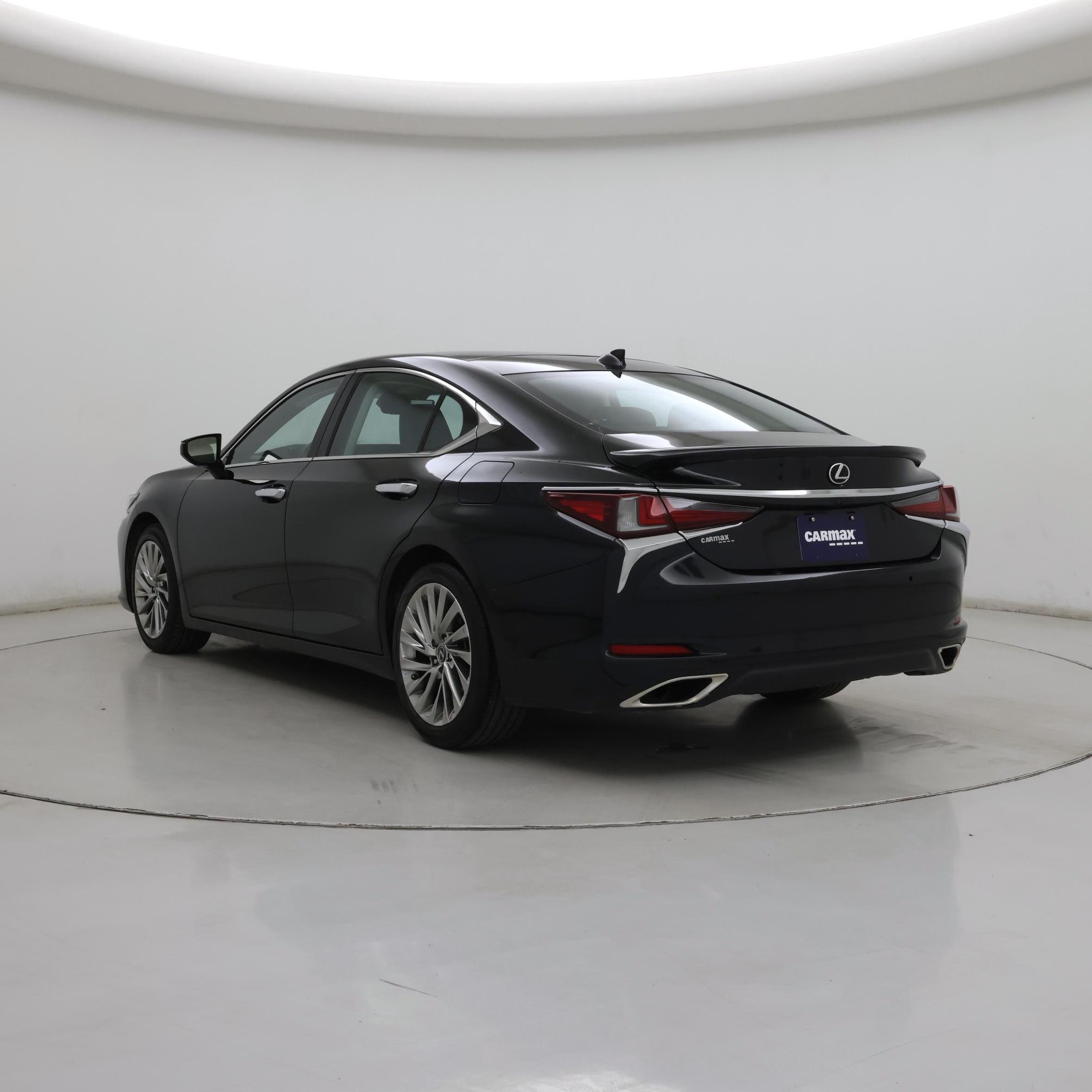 Thumbnail: 2022 Lexus ES - 2