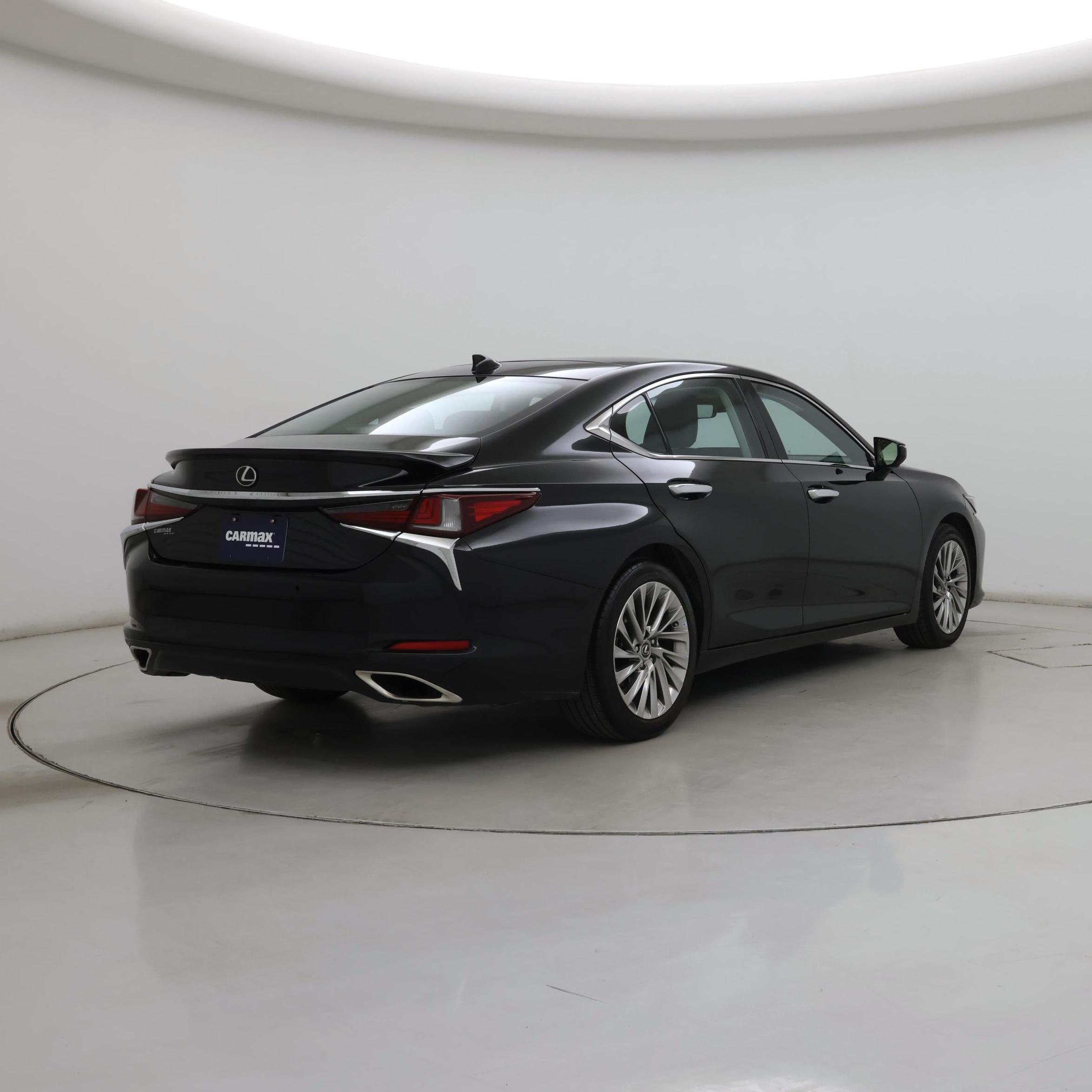 Thumbnail: 2022 Lexus ES - 8