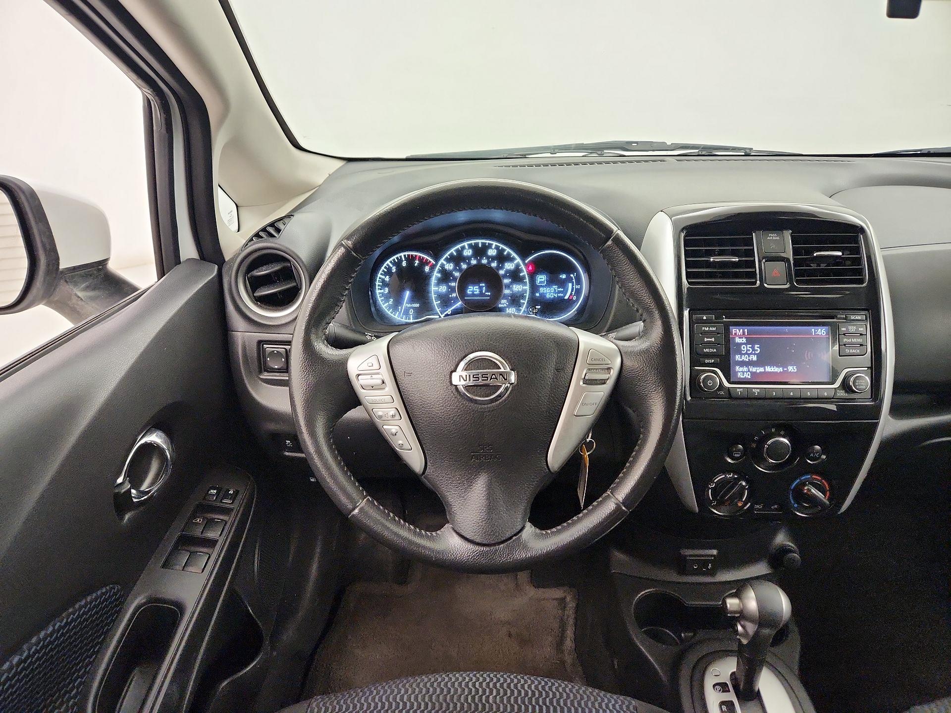 Thumbnail: 2017 Nissan Versa Note - 10