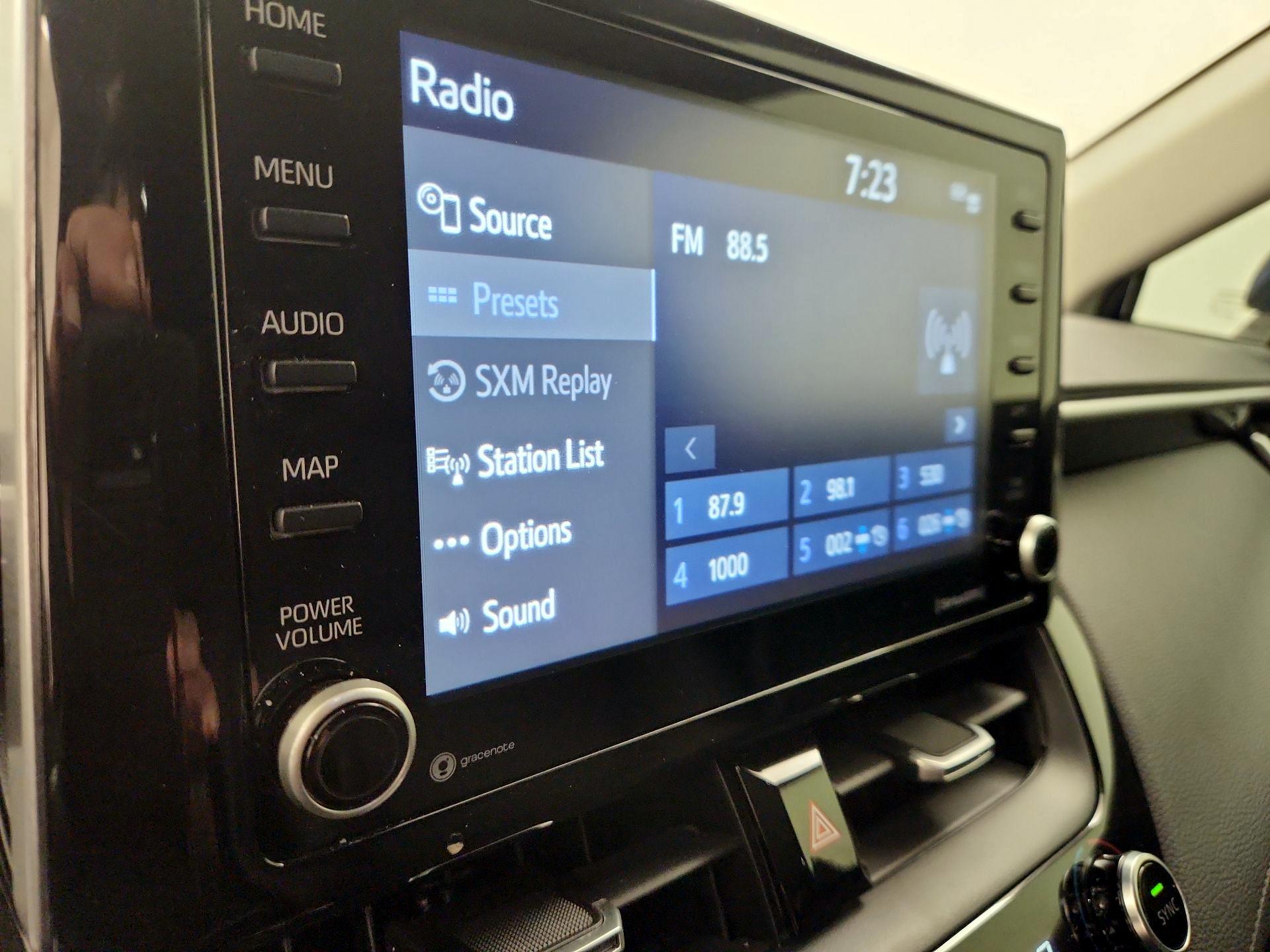 Thumbnail: 2022 Toyota Corolla Cross - 15