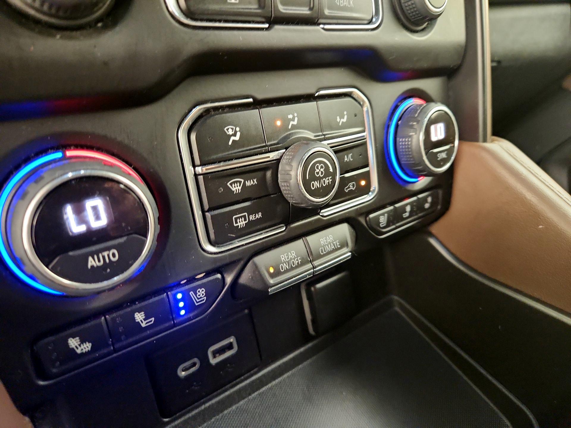 Thumbnail: 2023 Chevrolet Tahoe - 16