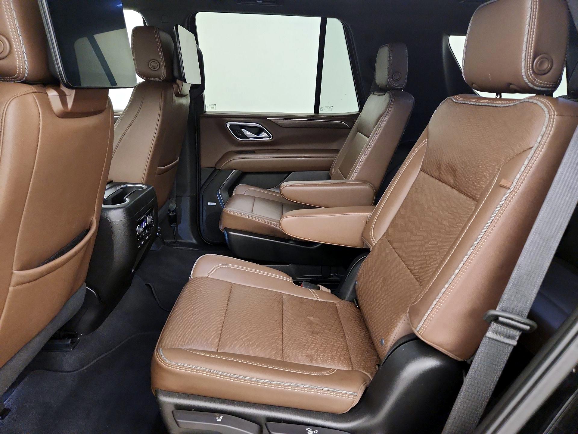 Thumbnail: 2023 Chevrolet Tahoe - 20