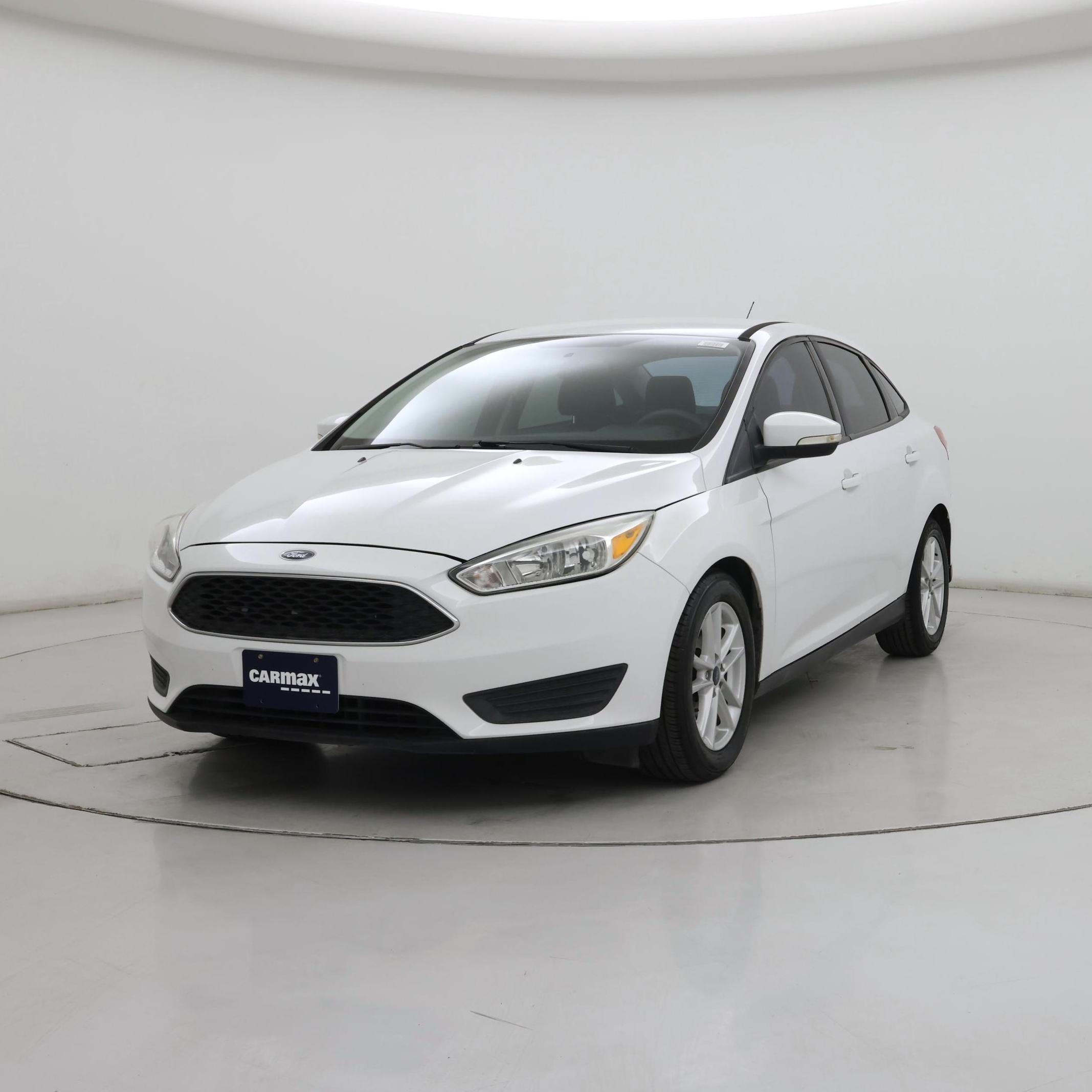 Thumbnail: 2015 Ford Focus - 4