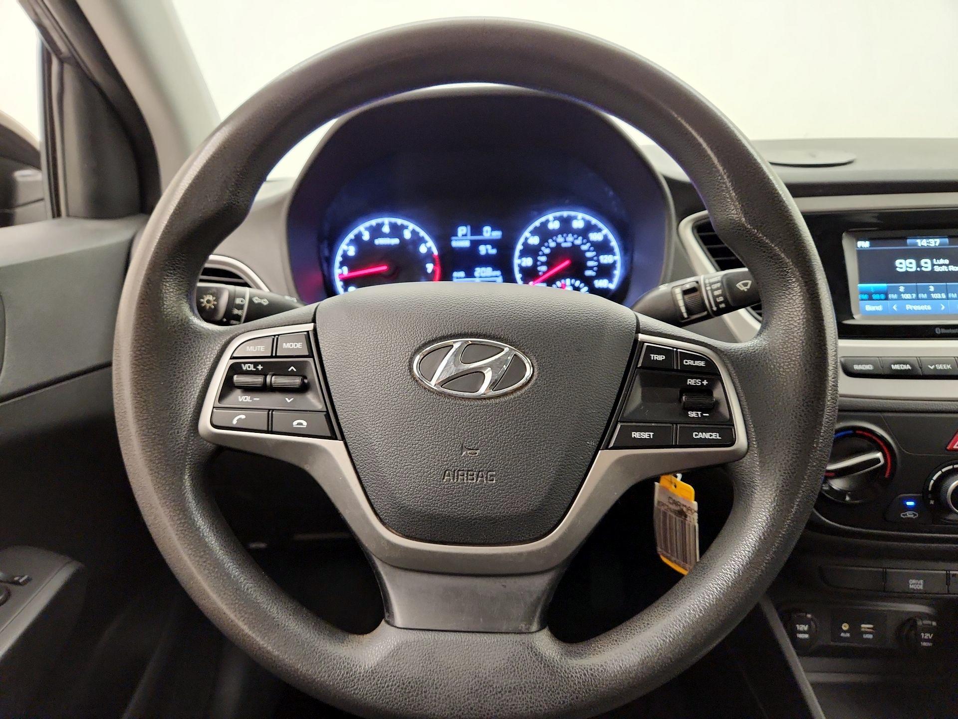 Thumbnail: 2020 Hyundai Accent - 10