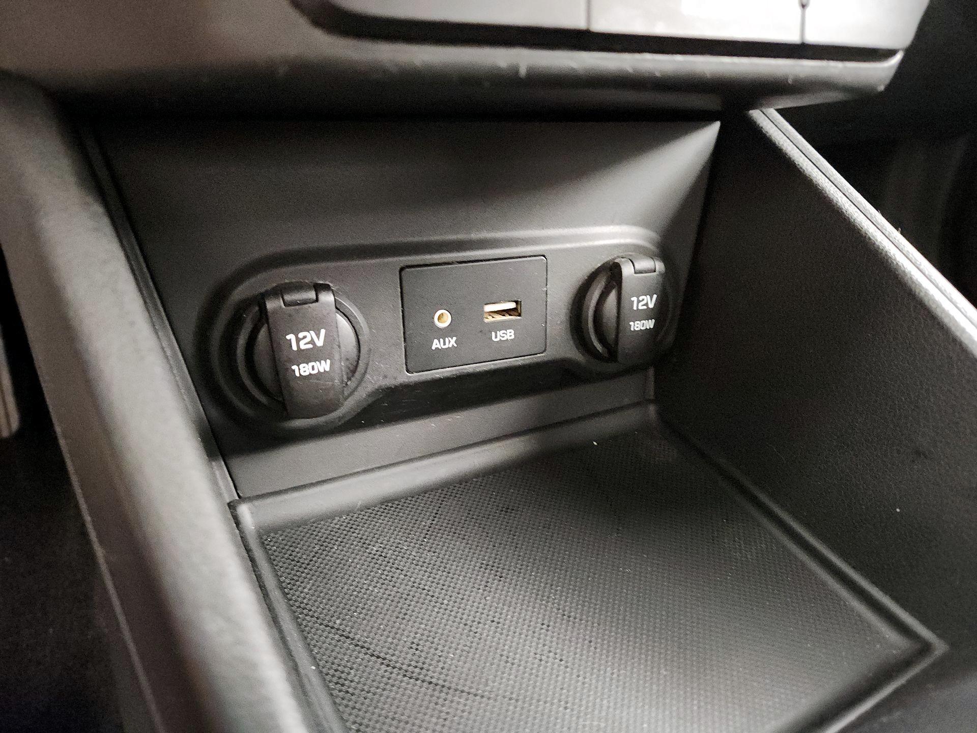 Thumbnail: 2020 Hyundai Accent - 17