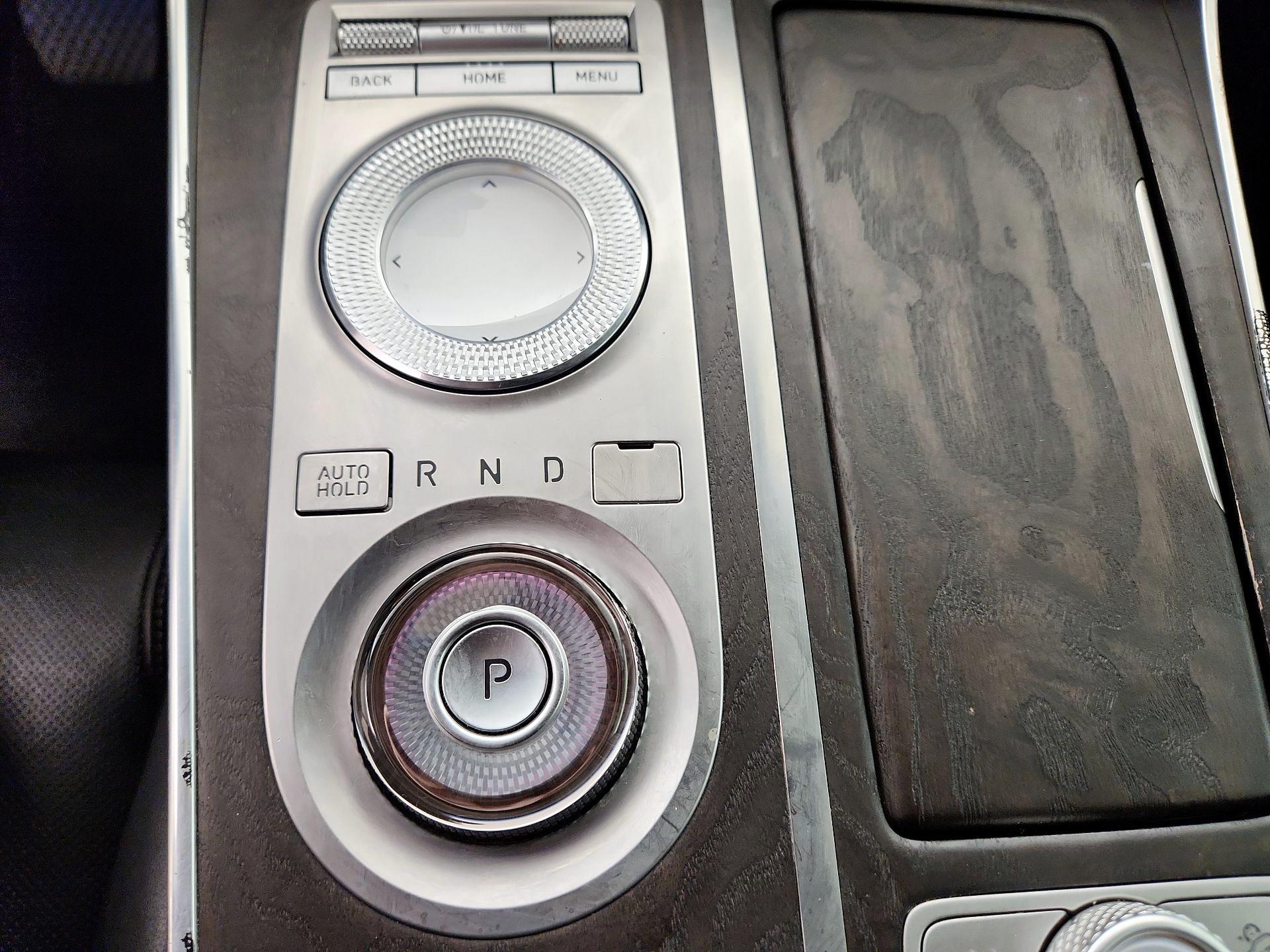 Thumbnail: 2021 Genesis GV80 - 18