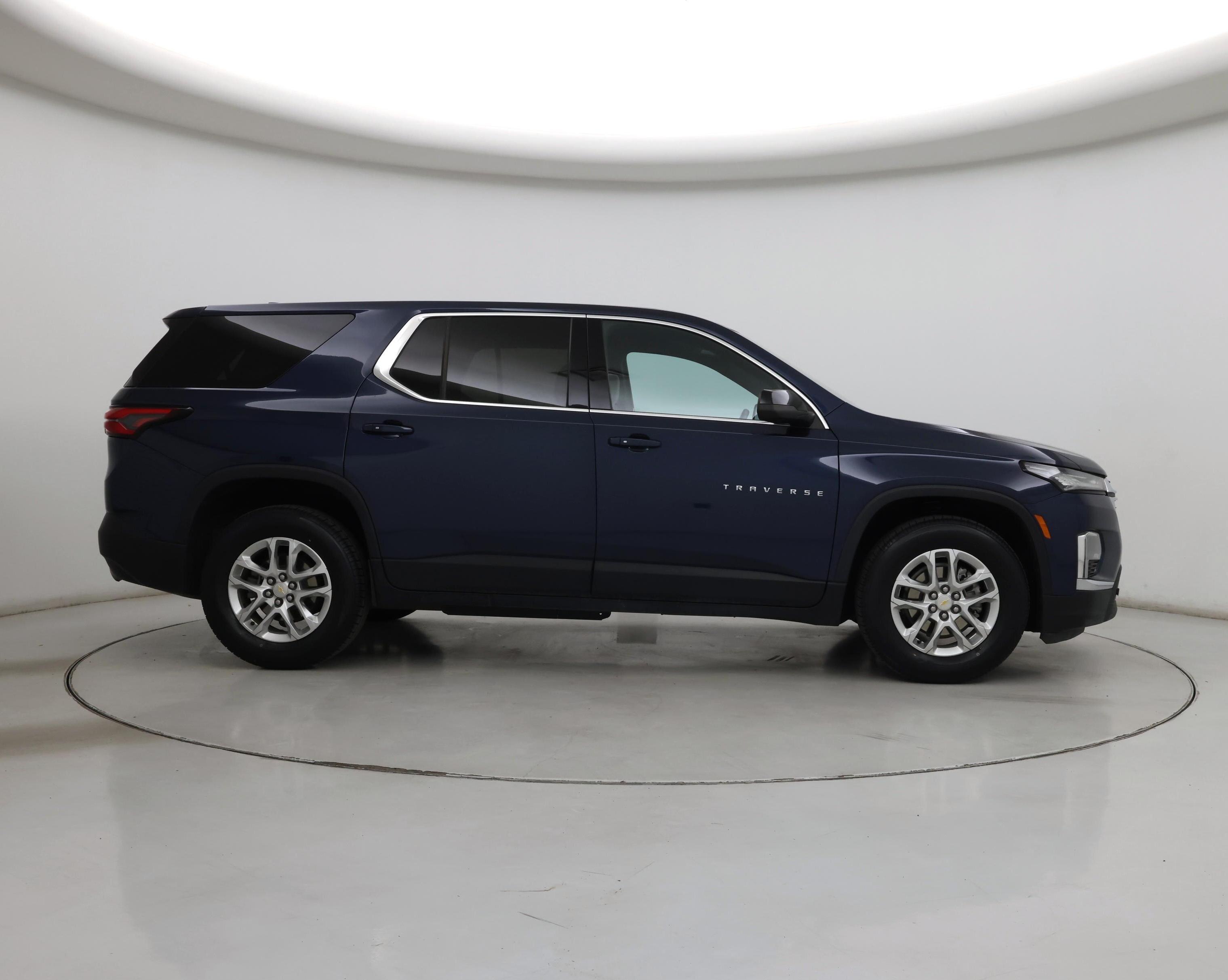 Thumbnail: 2023 Chevrolet Traverse - 7
