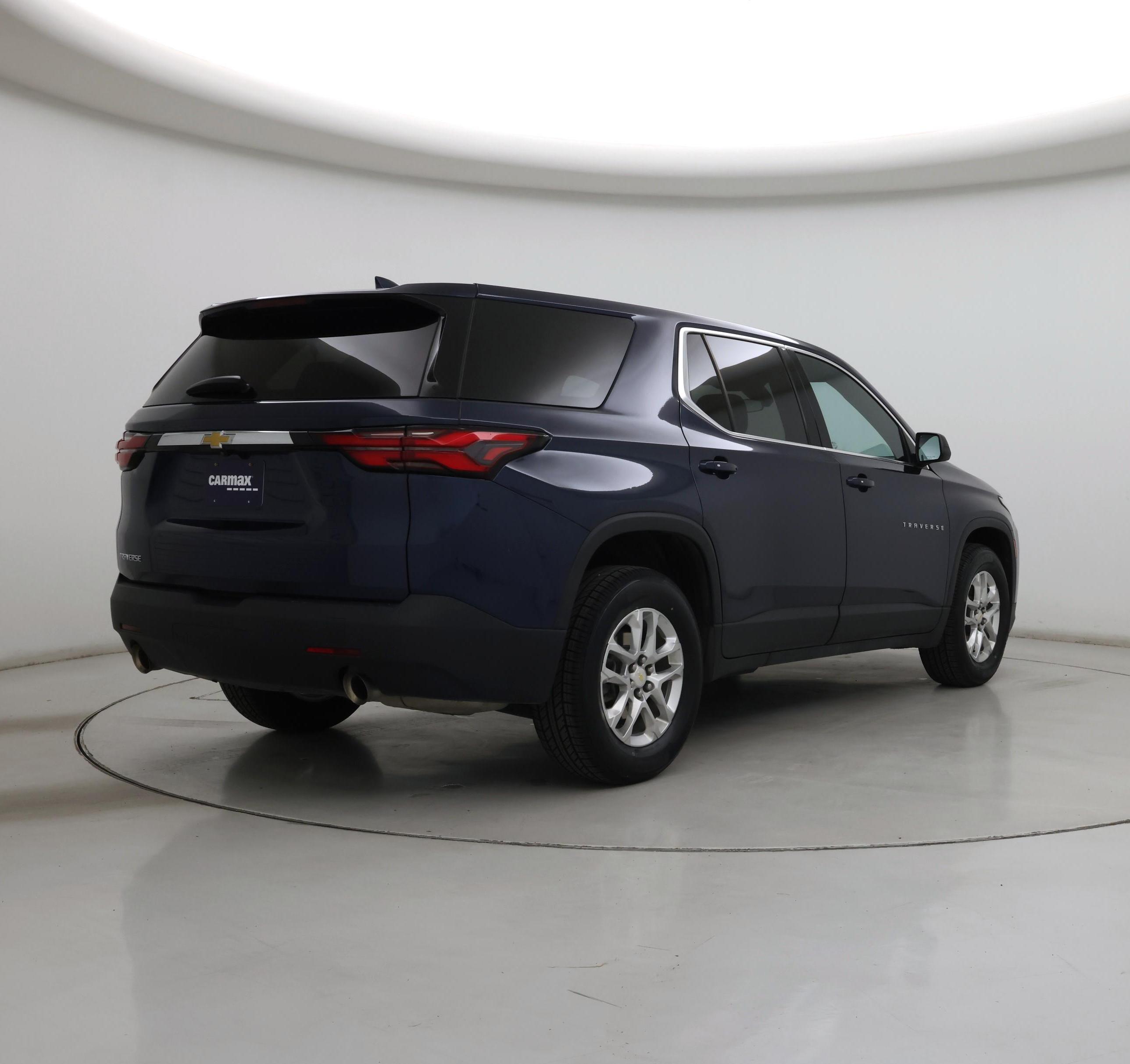 Thumbnail: 2023 Chevrolet Traverse - 8