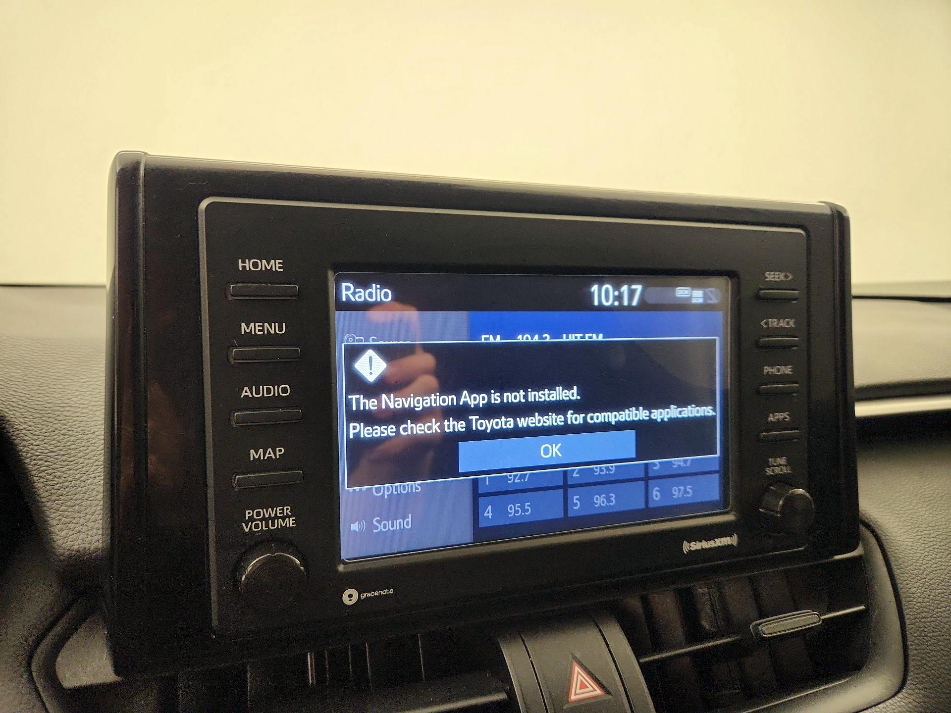 Thumbnail: 2021 Toyota RAV4 - 13