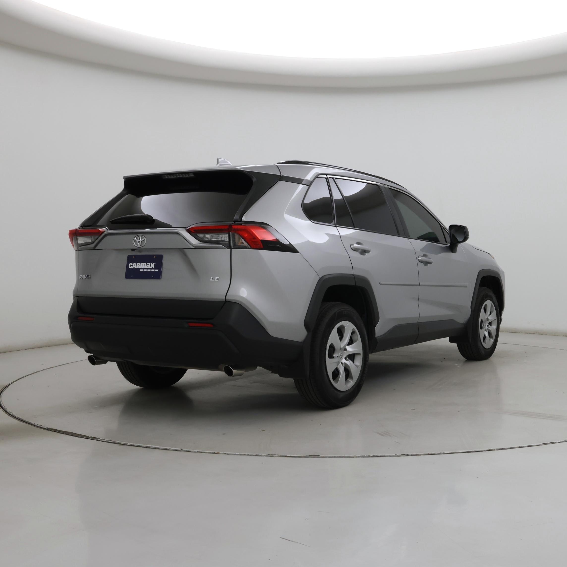 Thumbnail: 2021 Toyota RAV4 - 8