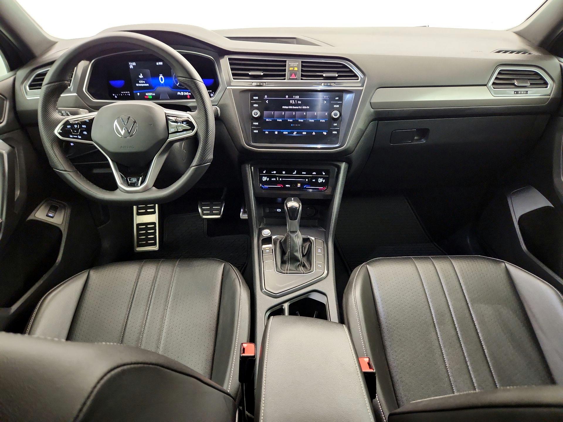 Thumbnail: 2022 Volkswagen Tiguan - 9