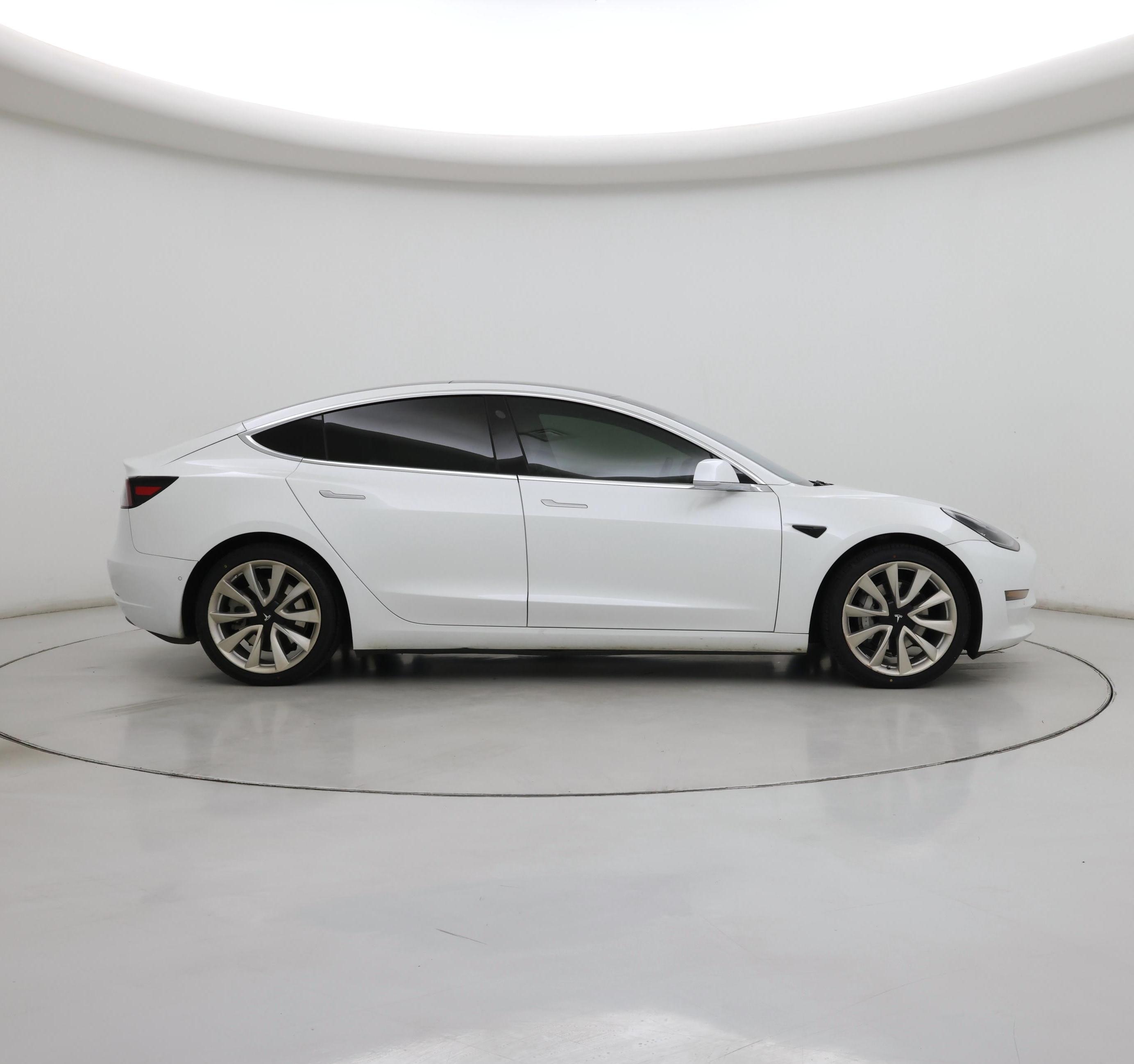 Thumbnail: 2020 Tesla Model 3 - 7