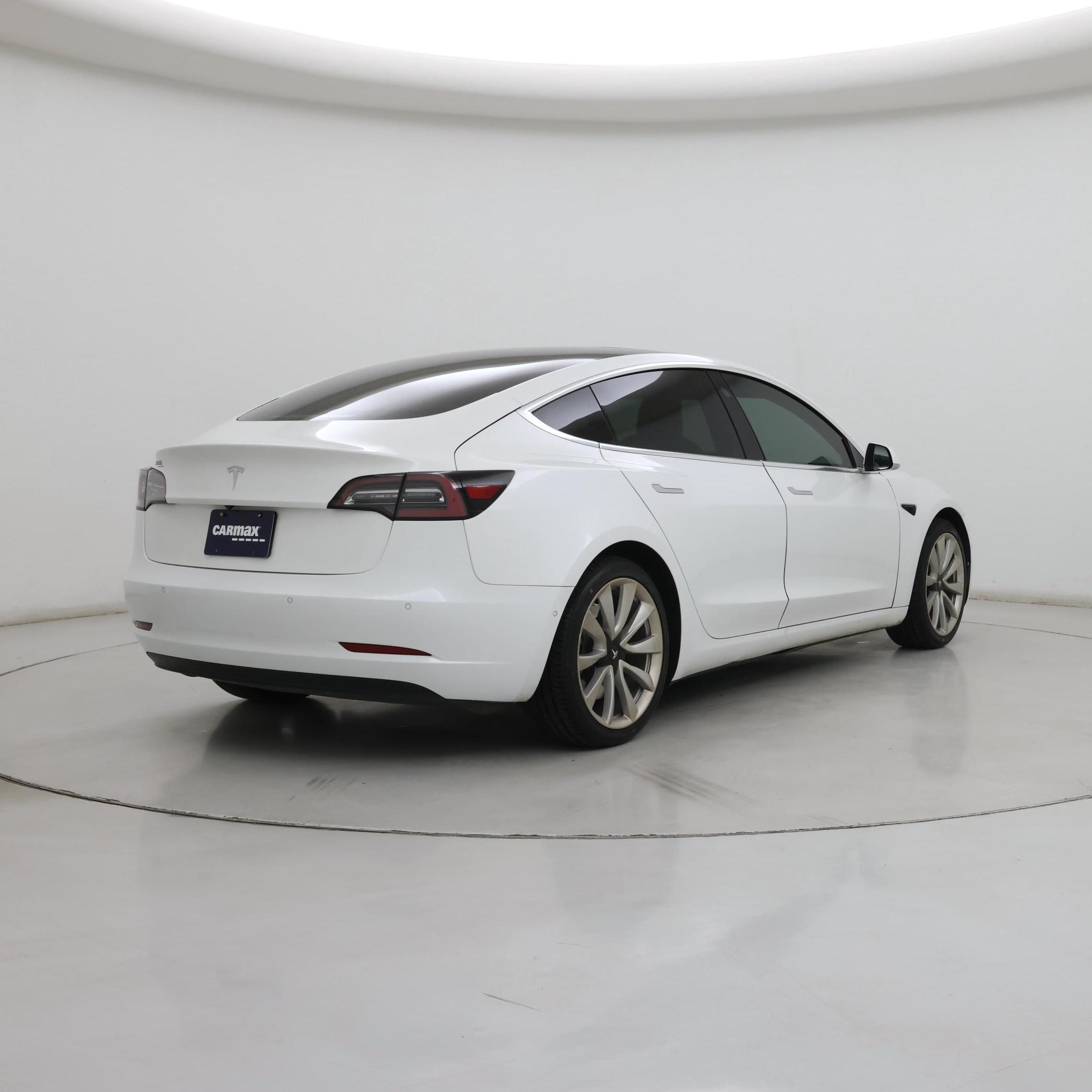 Thumbnail: 2020 Tesla Model 3 - 8