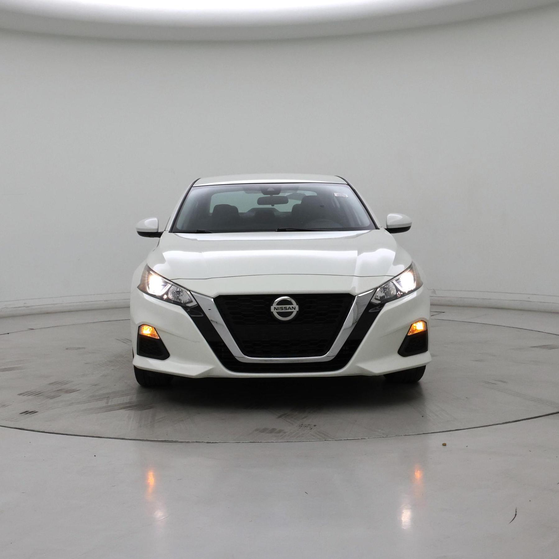 Thumbnail: 2021 Nissan Altima - 5