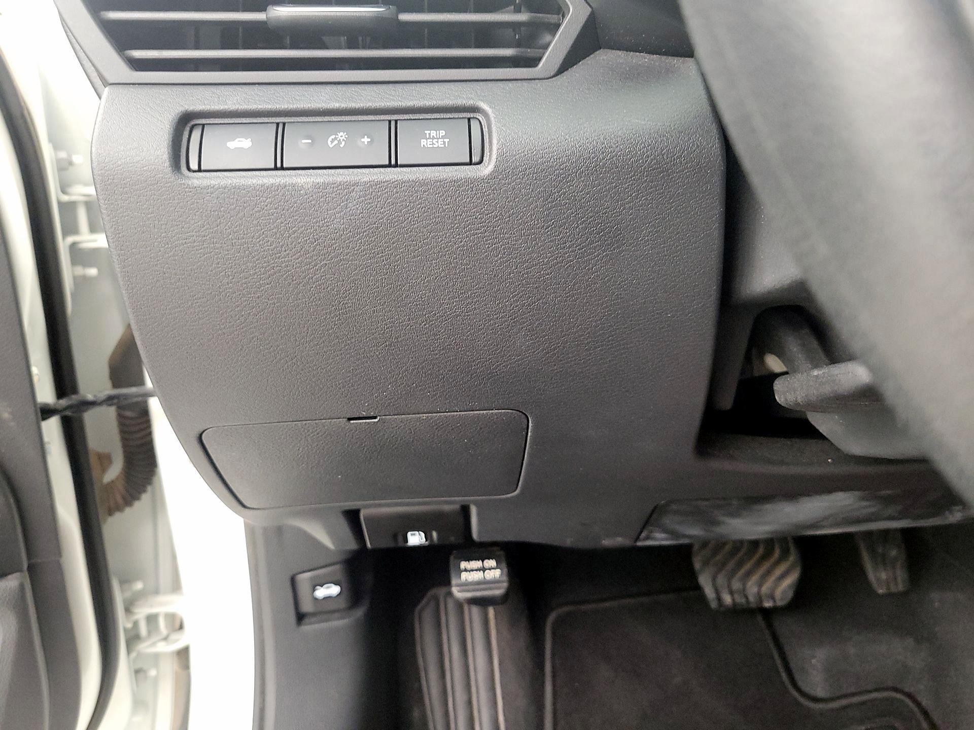 Thumbnail: 2021 Nissan Altima - 13