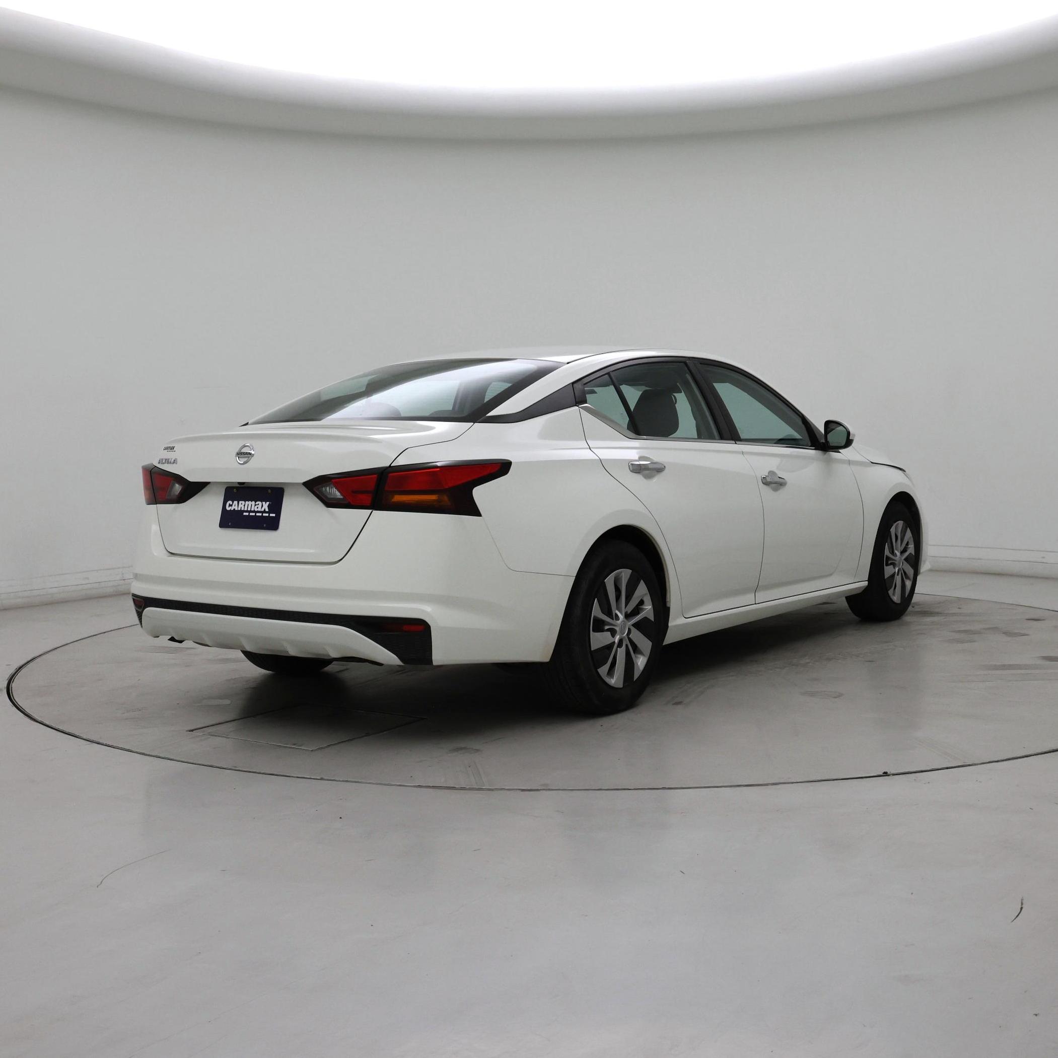 Thumbnail: 2021 Nissan Altima - 8