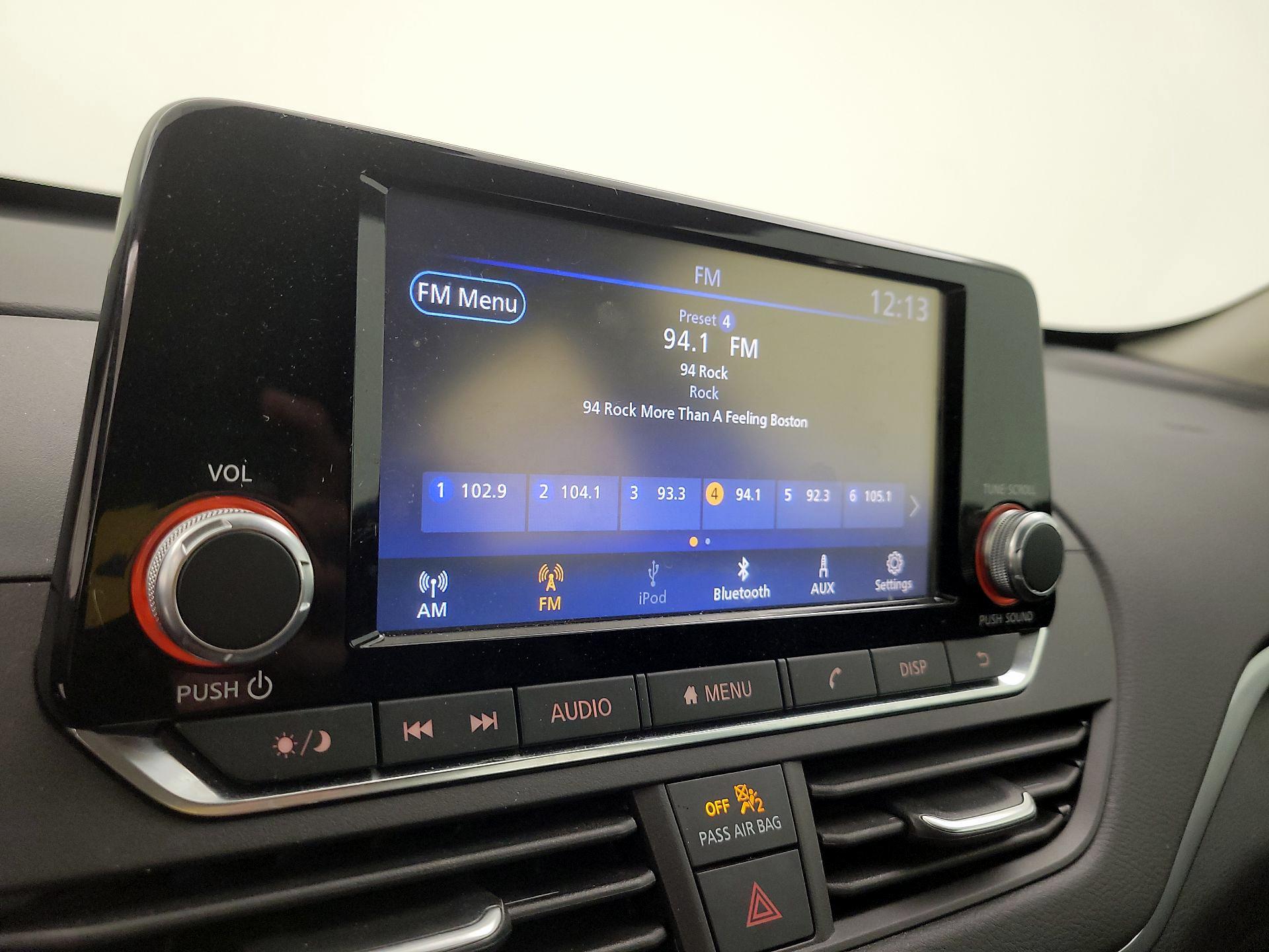 Thumbnail: 2021 Nissan Altima - 15