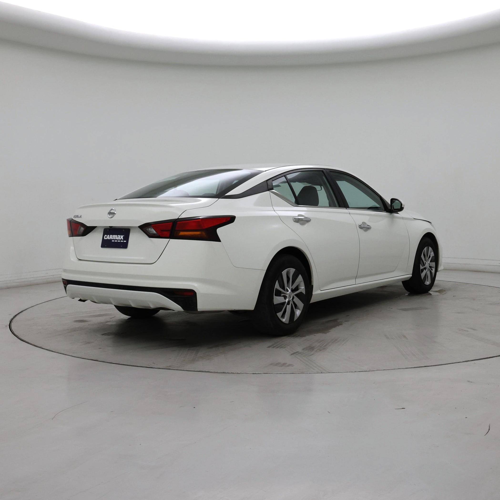 Thumbnail: 2021 Nissan Altima - 8