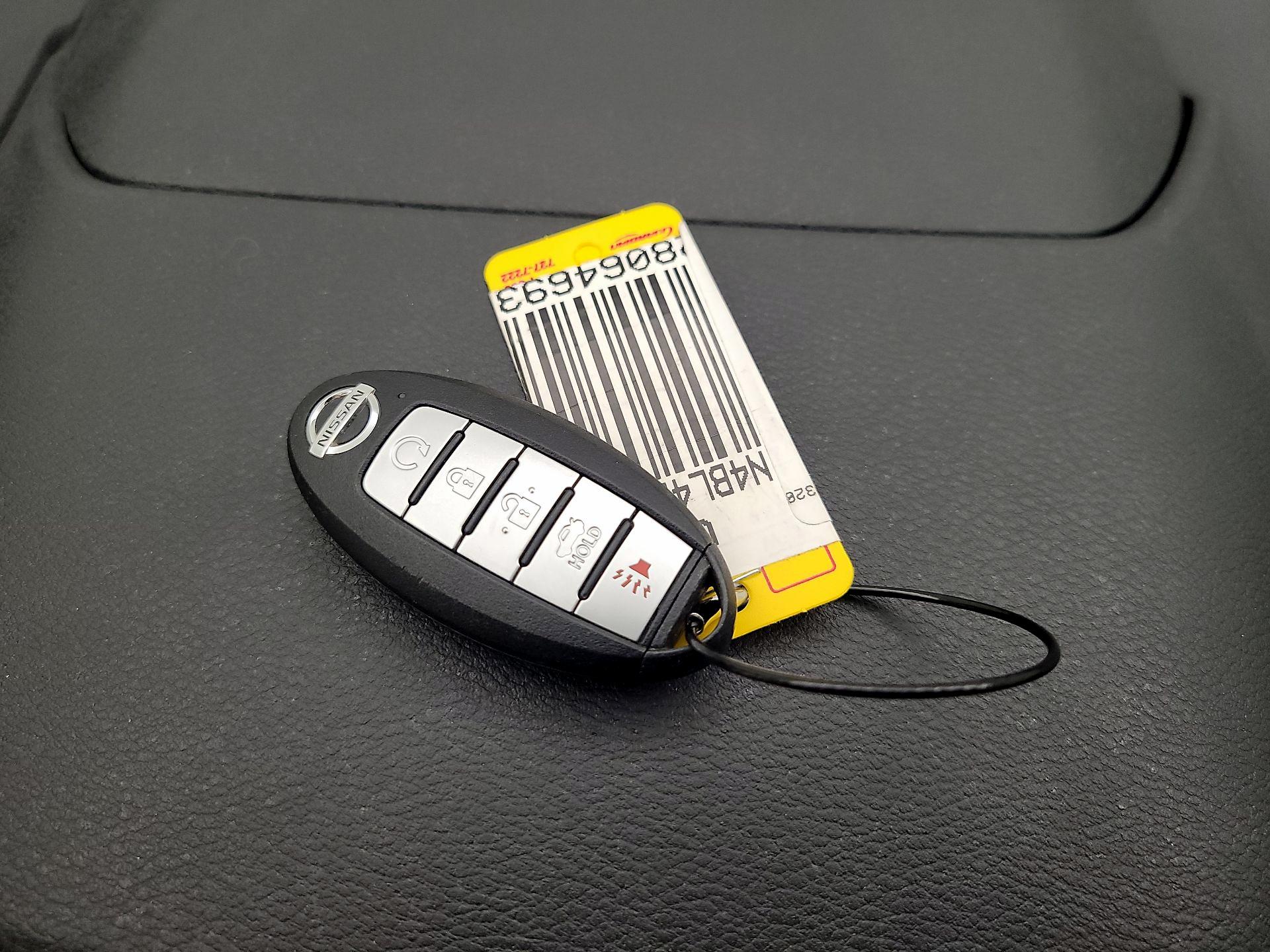 Thumbnail: 2021 Nissan Altima - 18