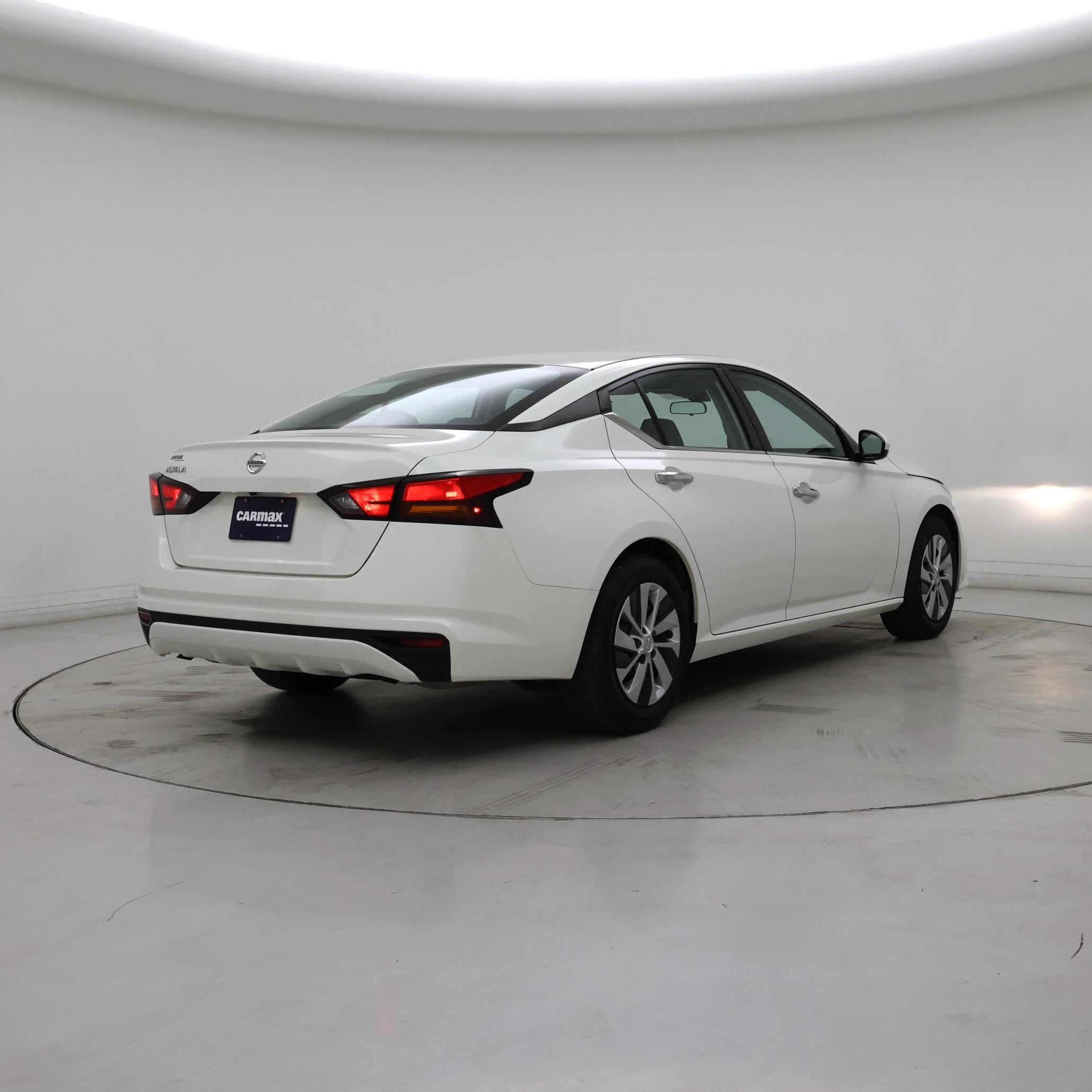 Thumbnail: 2021 Nissan Altima - 8