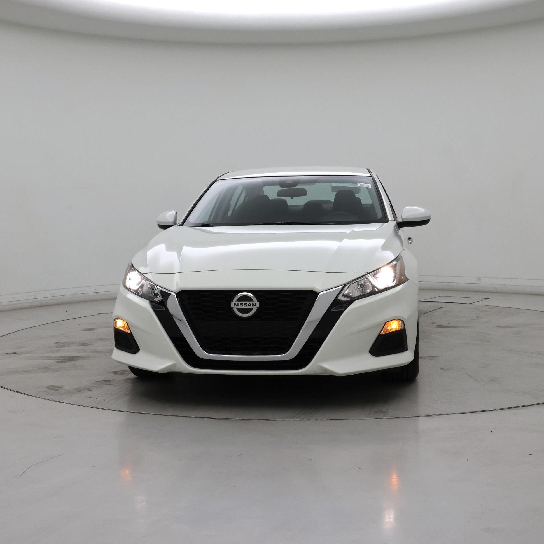 Thumbnail: 2021 Nissan Altima - 5