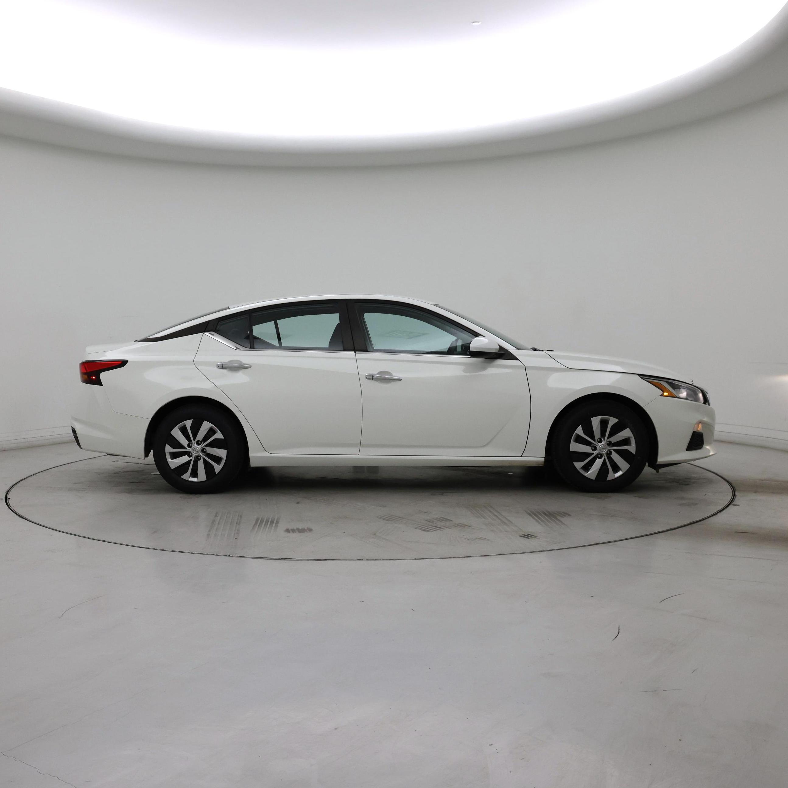 Thumbnail: 2021 Nissan Altima - 7