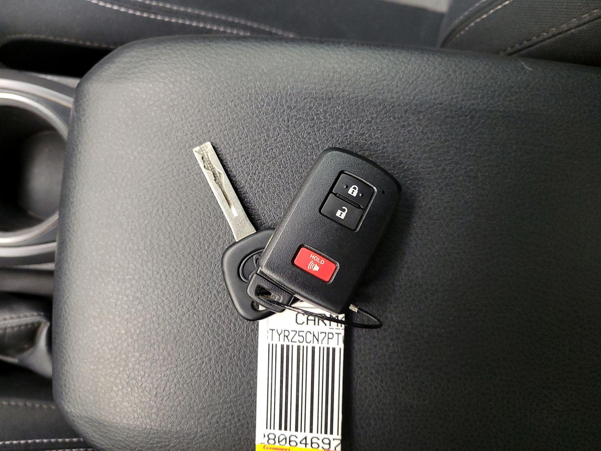 Thumbnail: 2023 Toyota Tacoma - 18