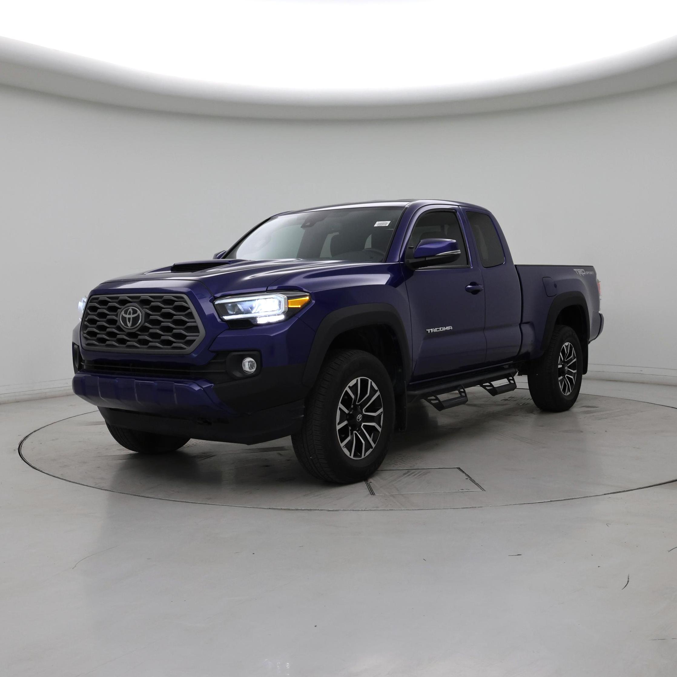 Thumbnail: 2023 Toyota Tacoma - 4