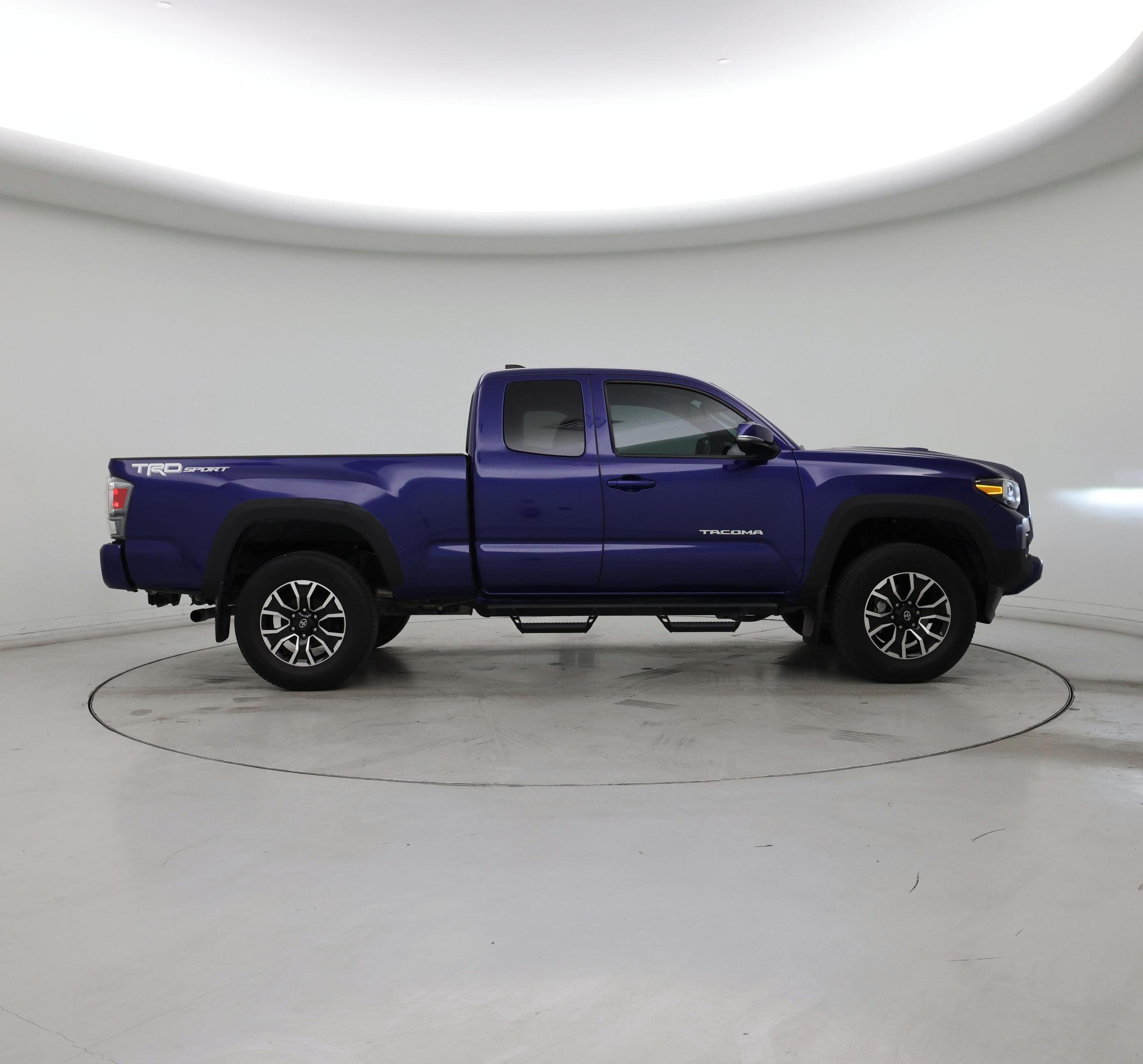 Thumbnail: 2023 Toyota Tacoma - 7