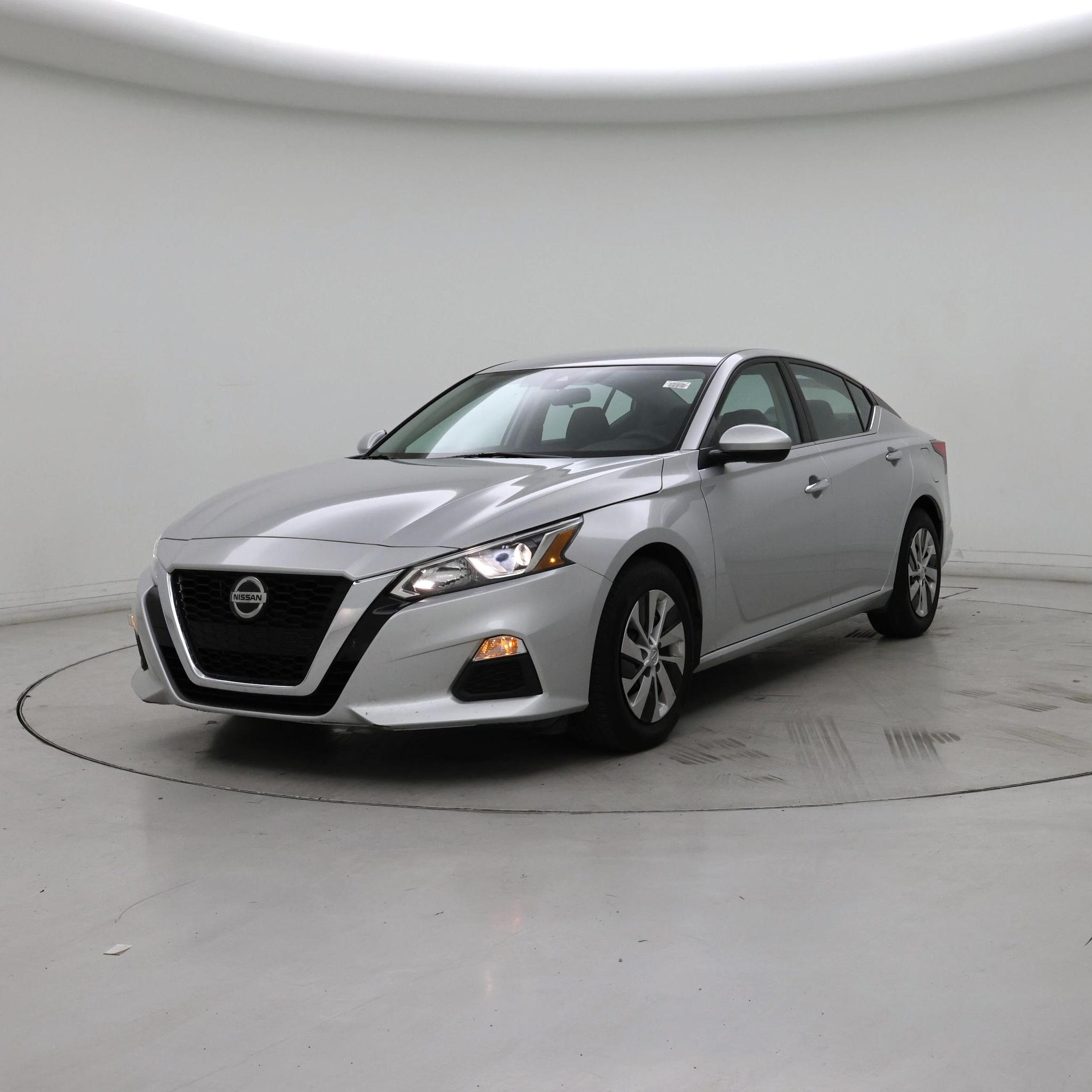 Thumbnail: 2021 Nissan Altima - 4
