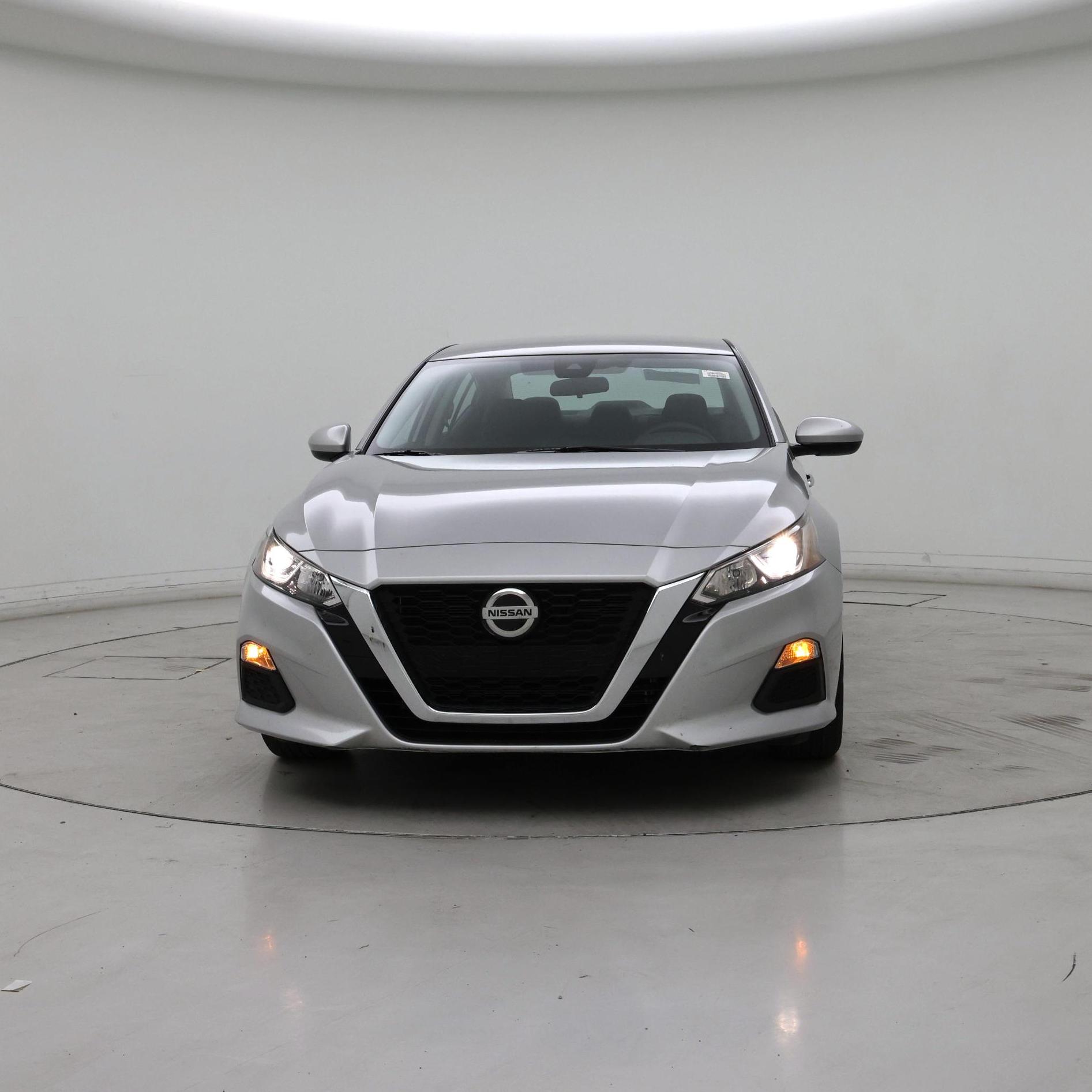 Thumbnail: 2021 Nissan Altima - 5