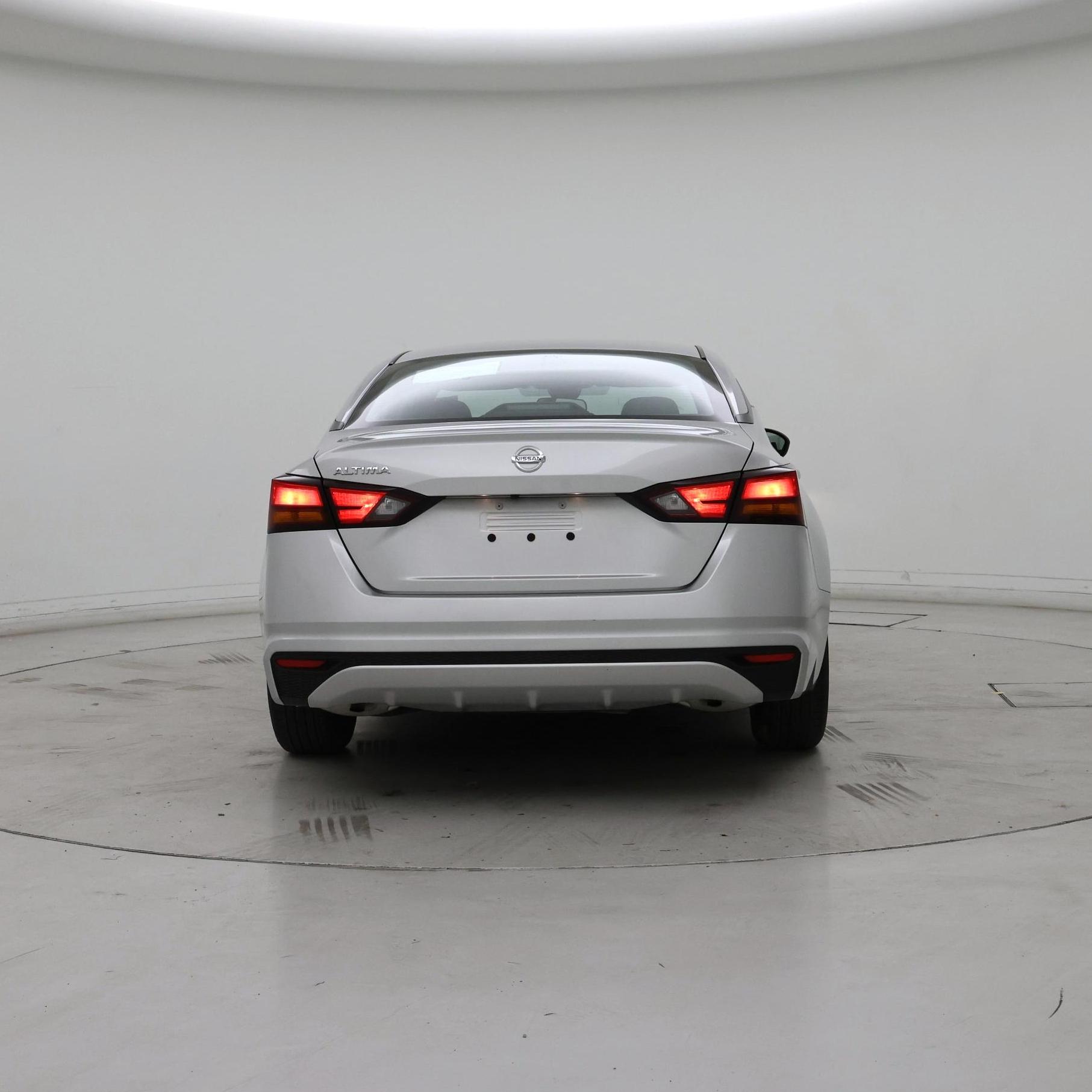 Thumbnail: 2021 Nissan Altima - 6