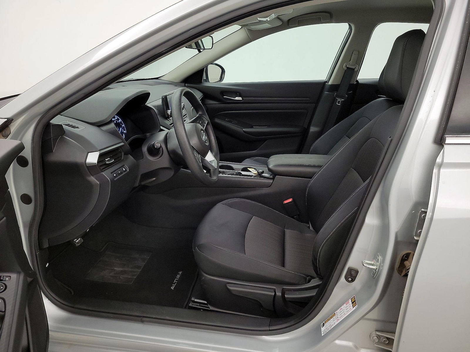 2021 Nissan Altima S - Photo 12