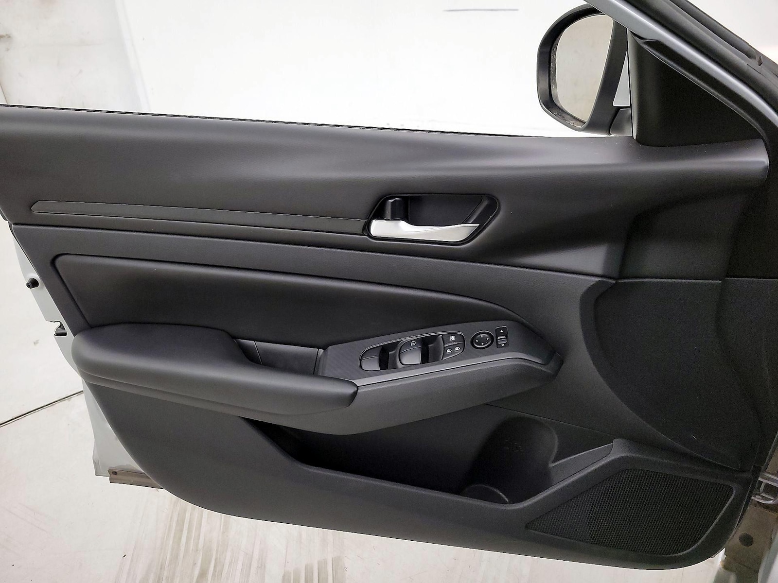 2021 Nissan Altima S - Photo 13