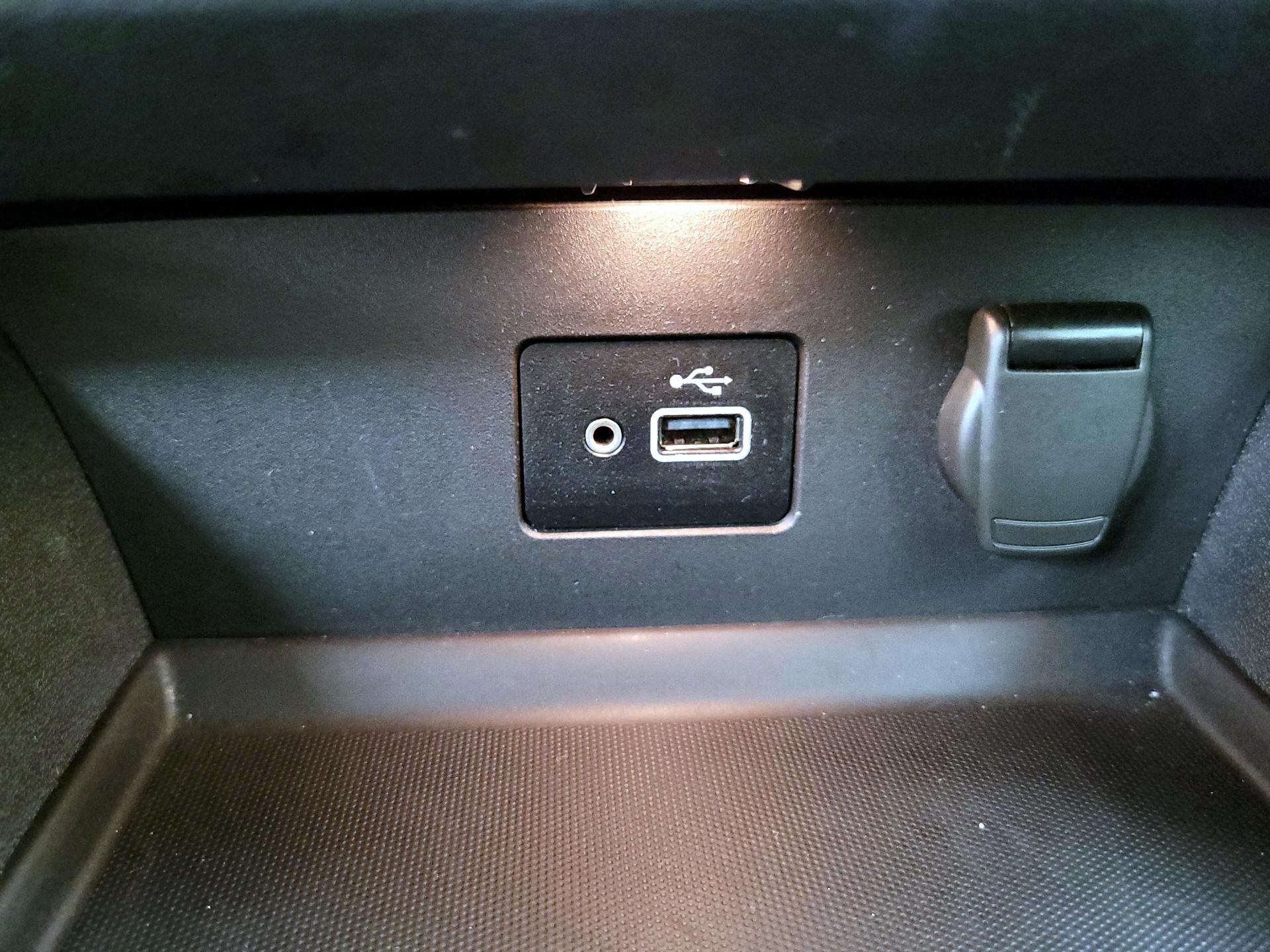 Thumbnail: 2021 Nissan Altima - 18