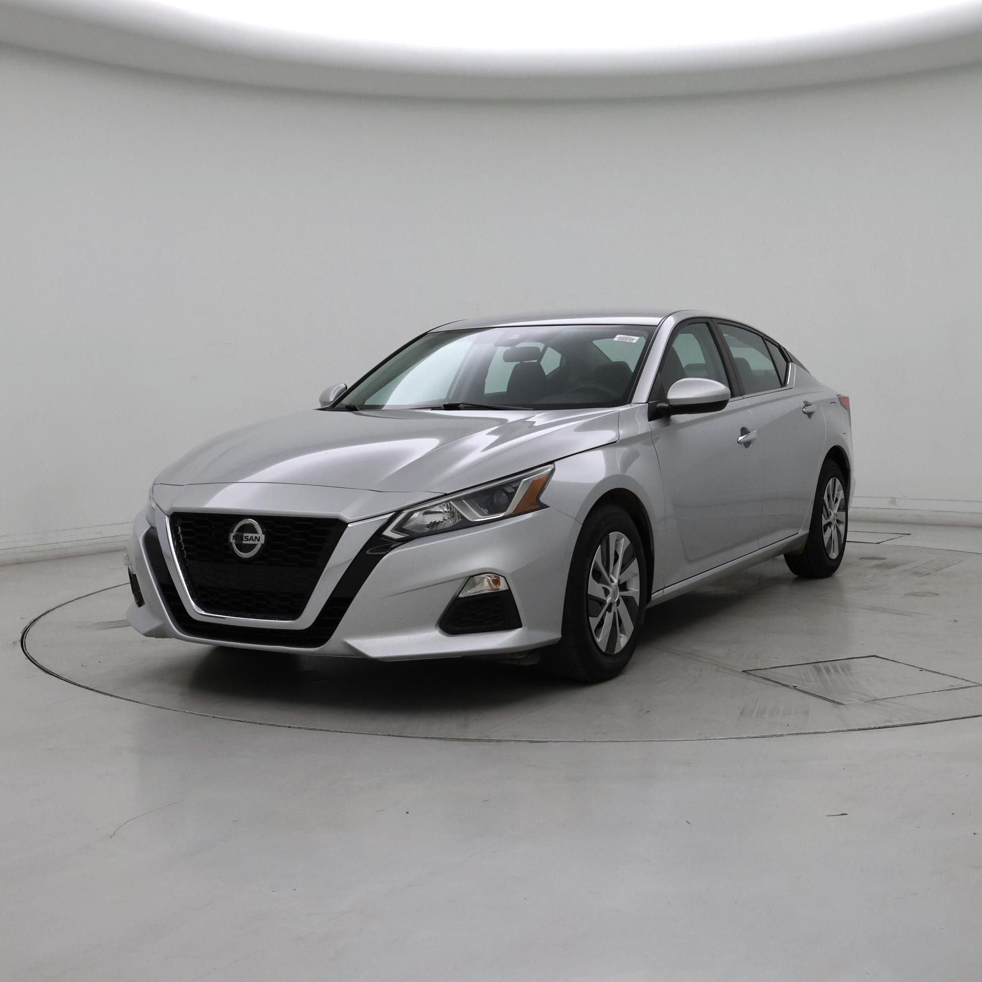Thumbnail: 2021 Nissan Altima - 4