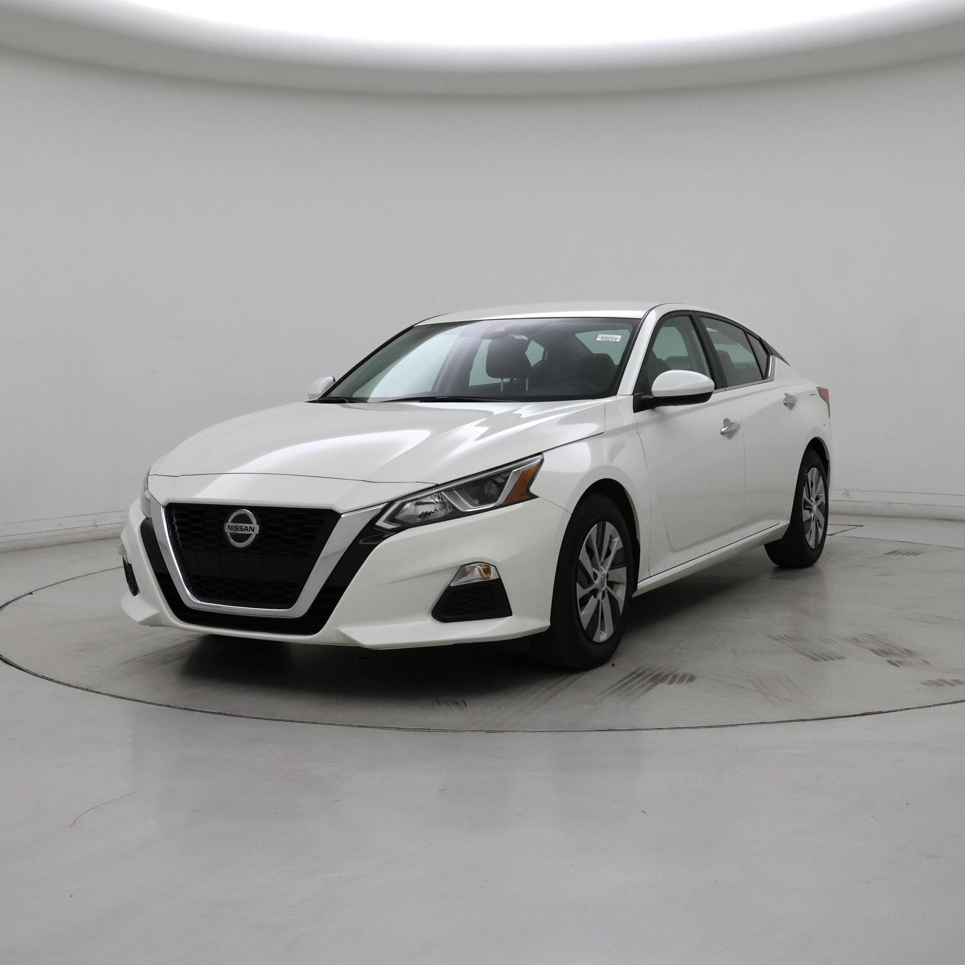 Thumbnail: 2021 Nissan Altima - 4