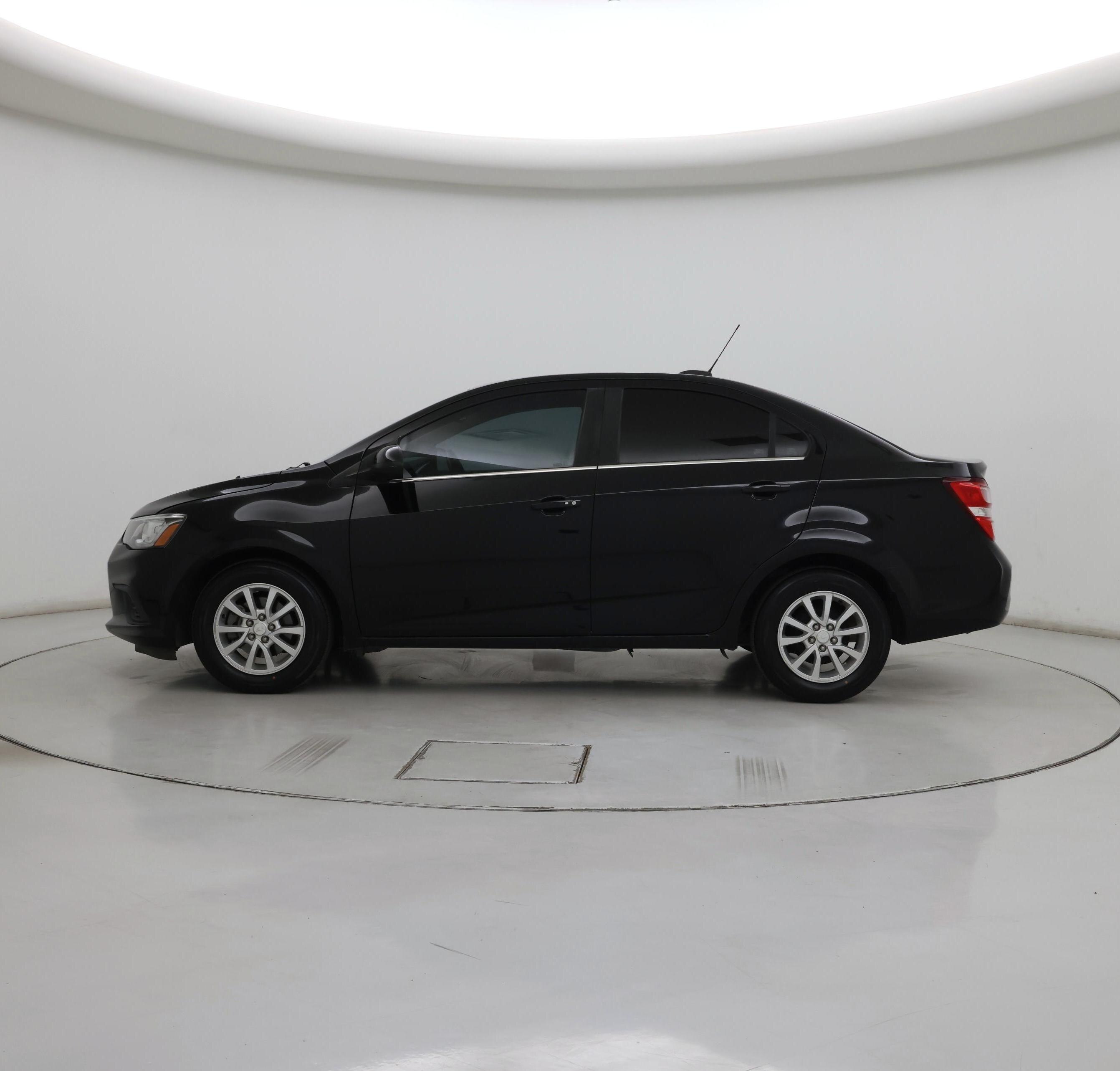 Thumbnail: 2019 Chevrolet Sonic - 3