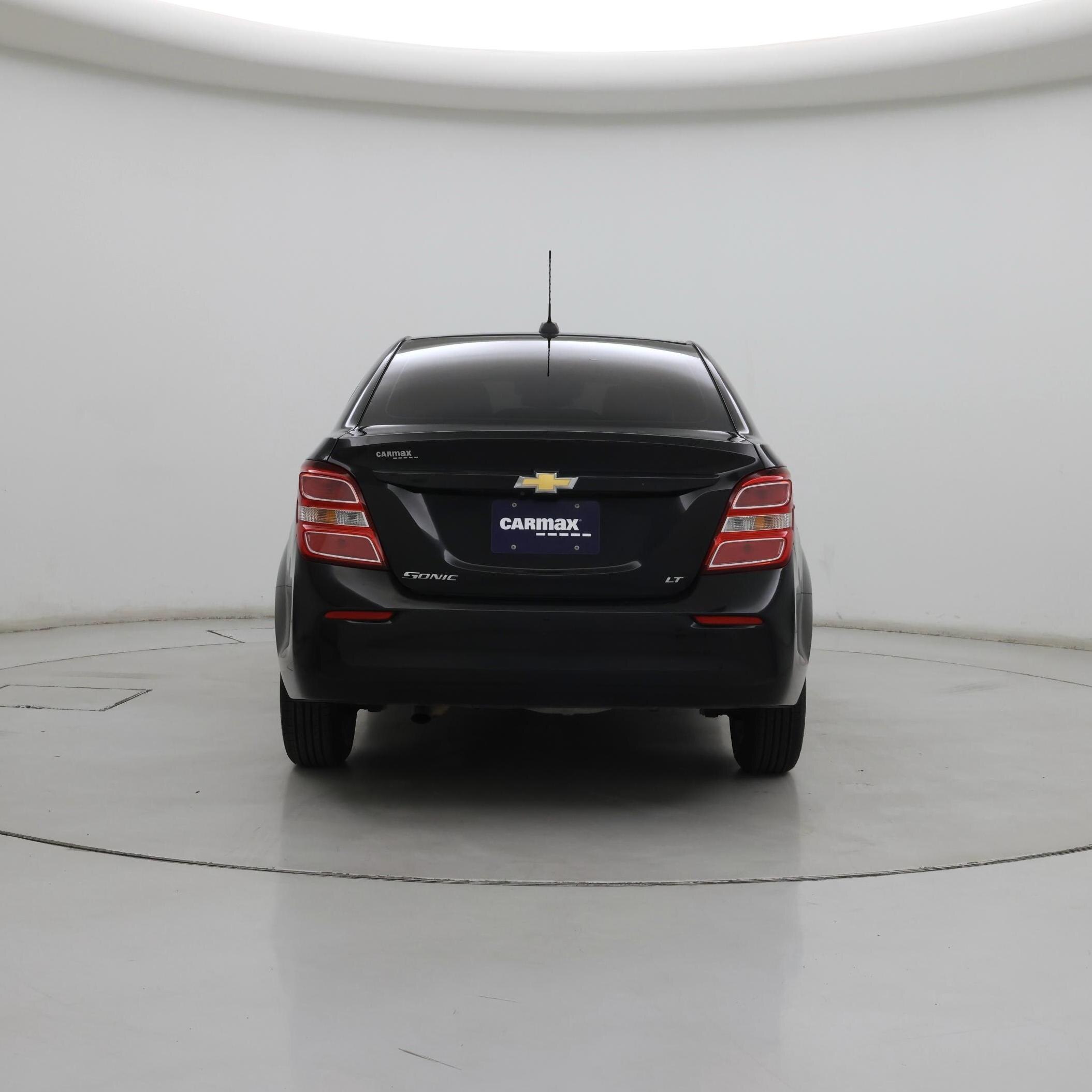 Thumbnail: 2019 Chevrolet Sonic - 6