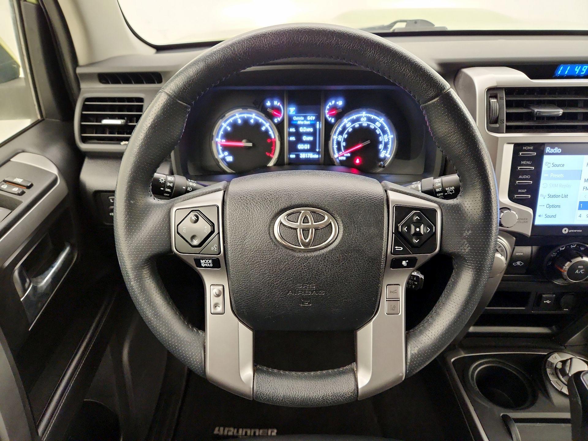 Thumbnail: 2023 Toyota 4Runner - 10