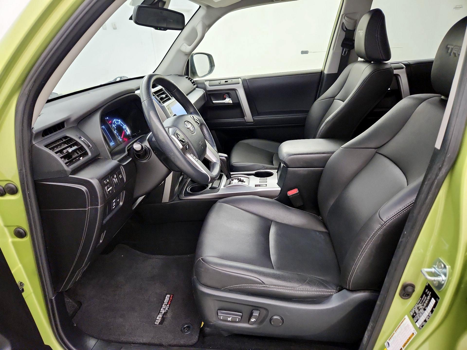 Thumbnail: 2023 Toyota 4Runner - 11