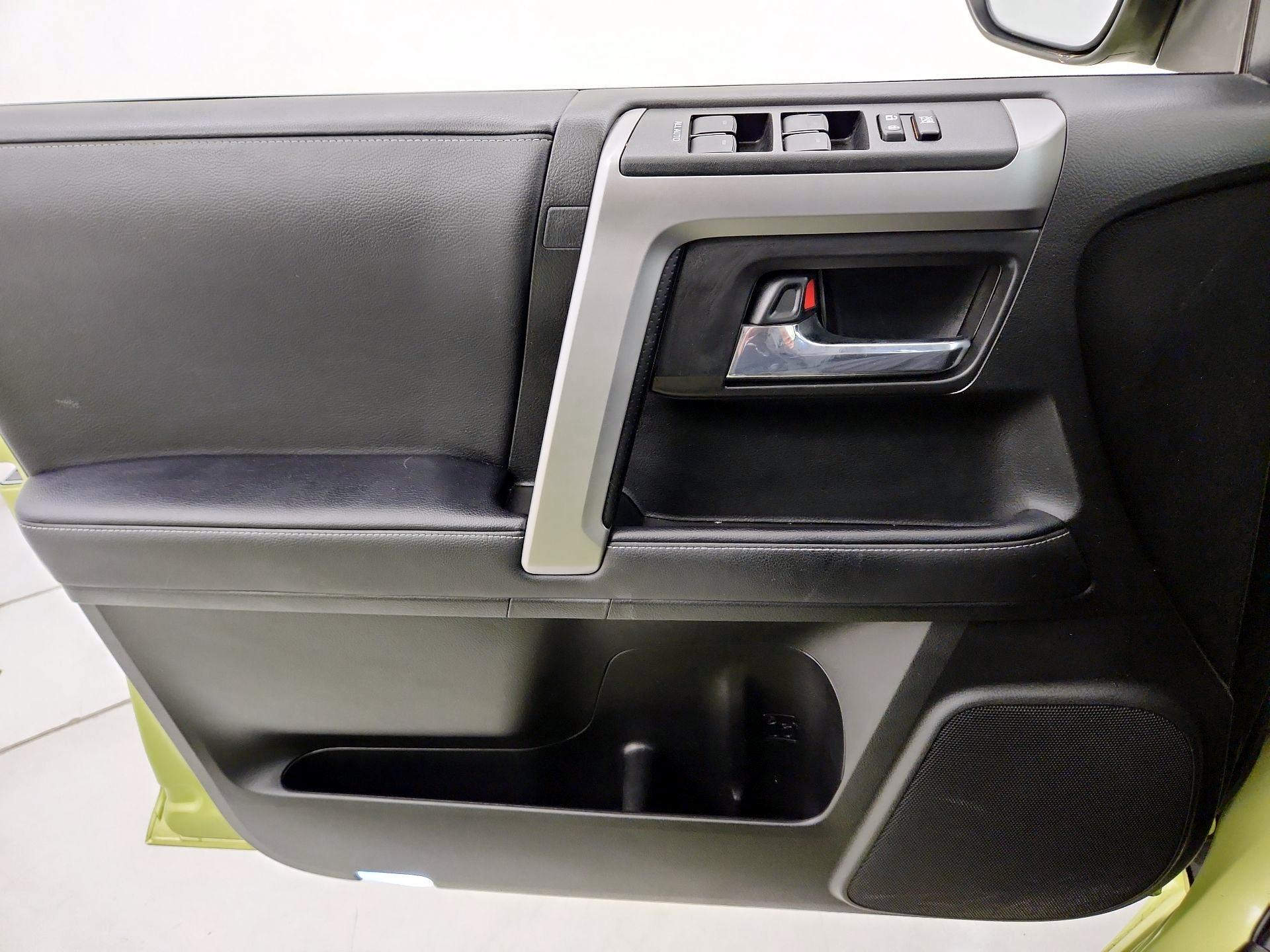 Thumbnail: 2023 Toyota 4Runner - 12