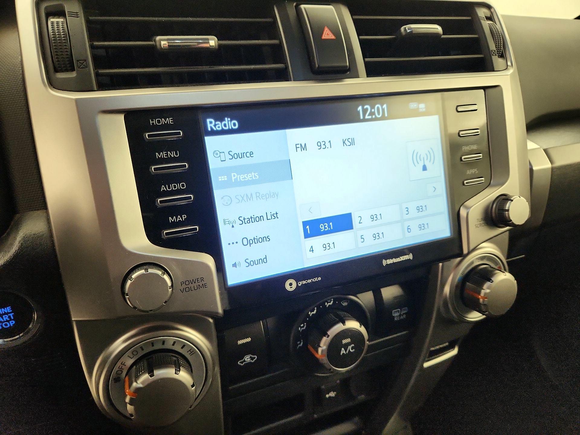 Thumbnail: 2023 Toyota 4Runner - 15