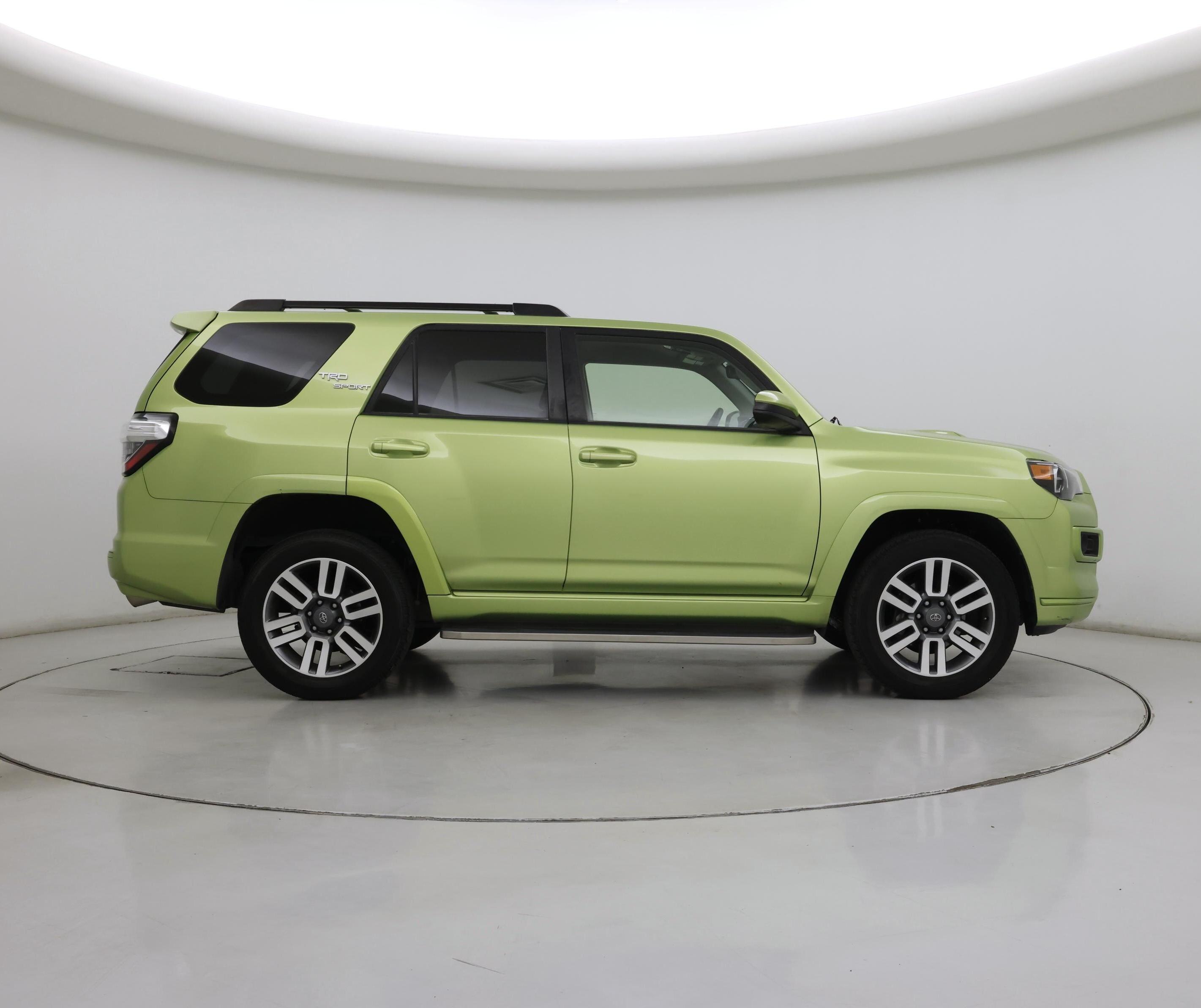 Thumbnail: 2023 Toyota 4Runner - 7