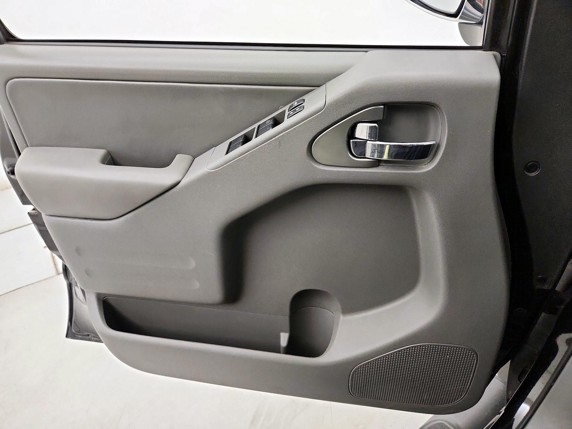 Thumbnail: 2019 Nissan Frontier - 12