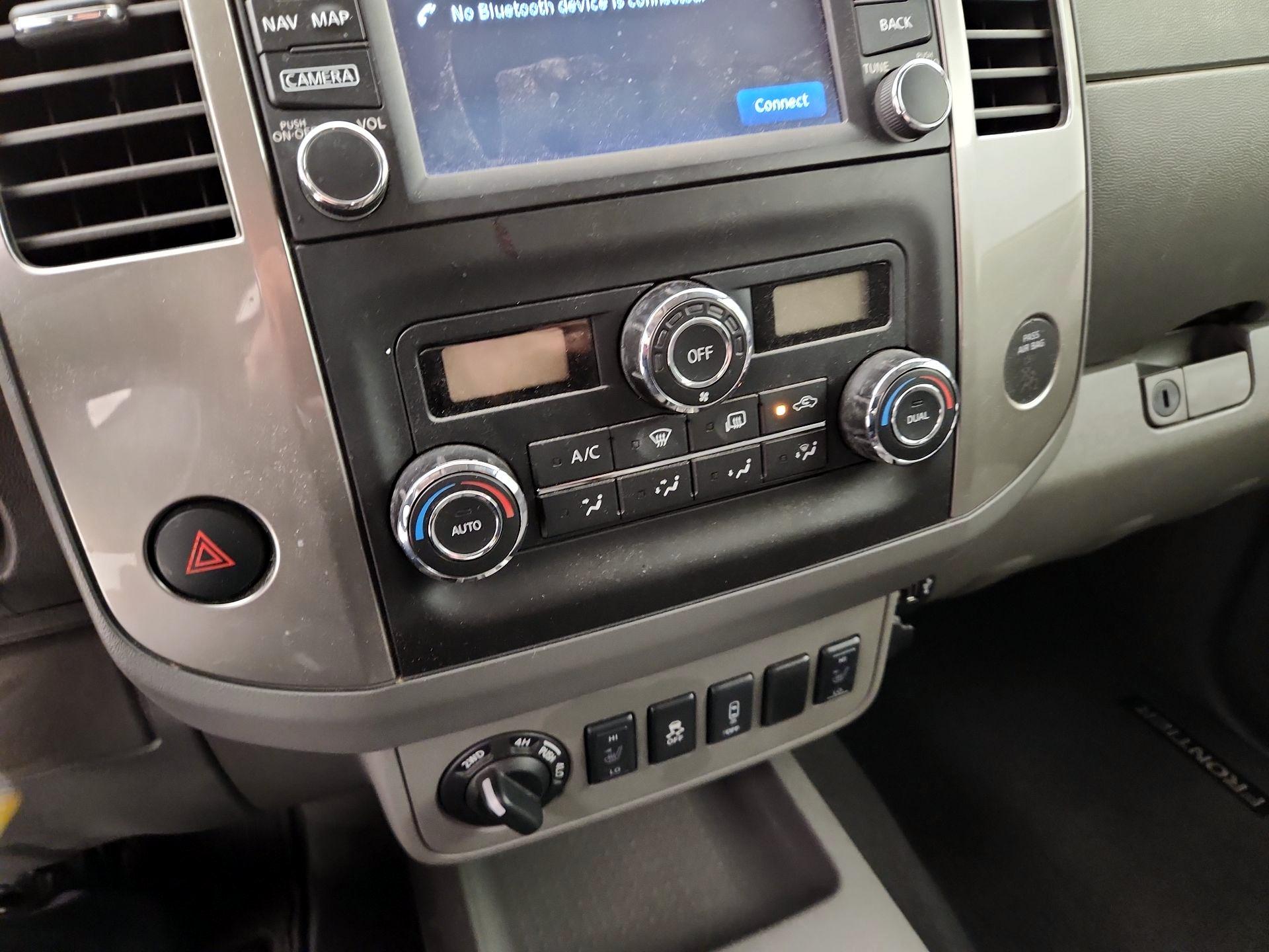 Thumbnail: 2019 Nissan Frontier - 16